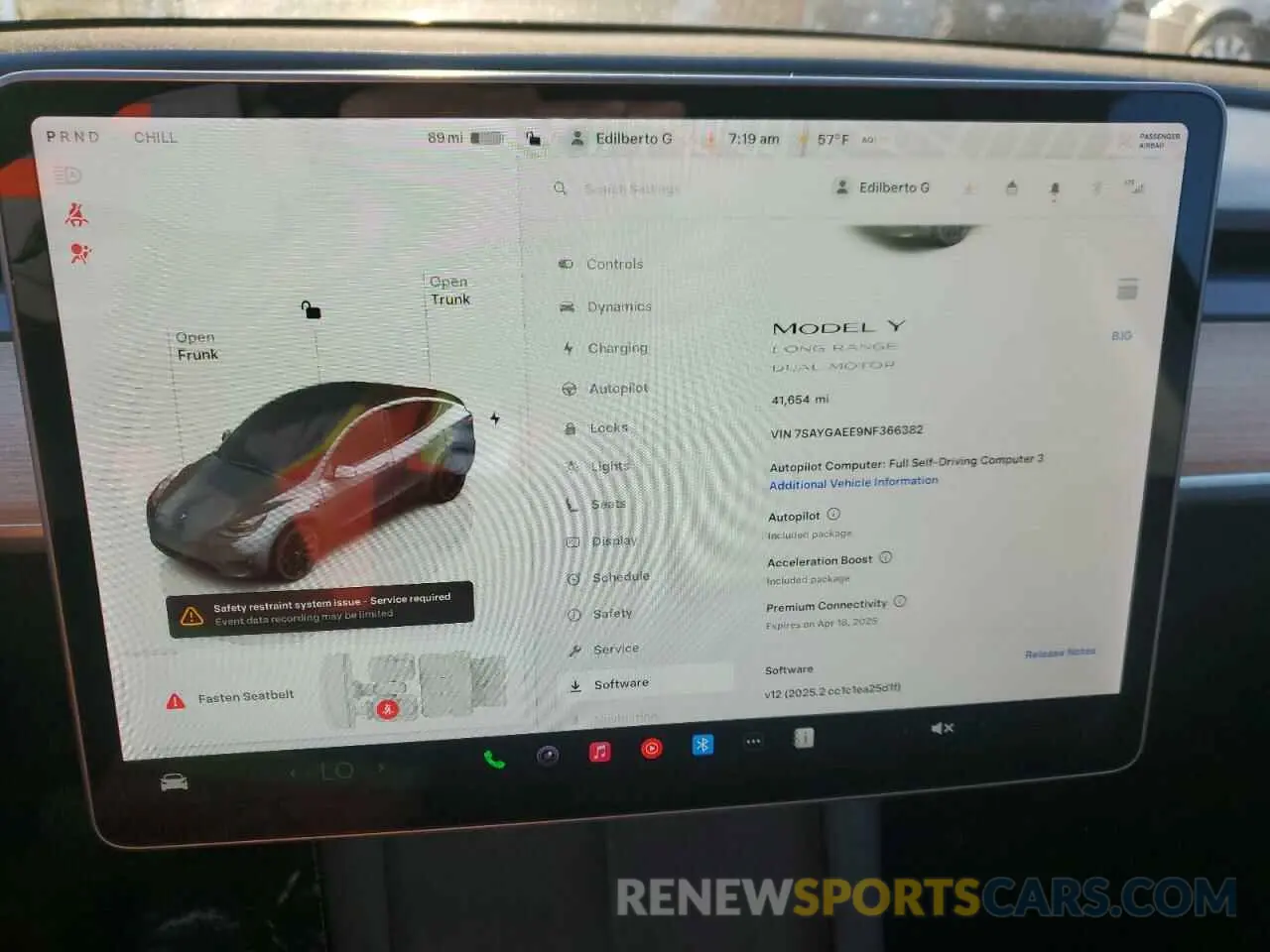 9 Photograph of a damaged car 7SAYGAEE9NF366382 TESLA MODEL Y 2022