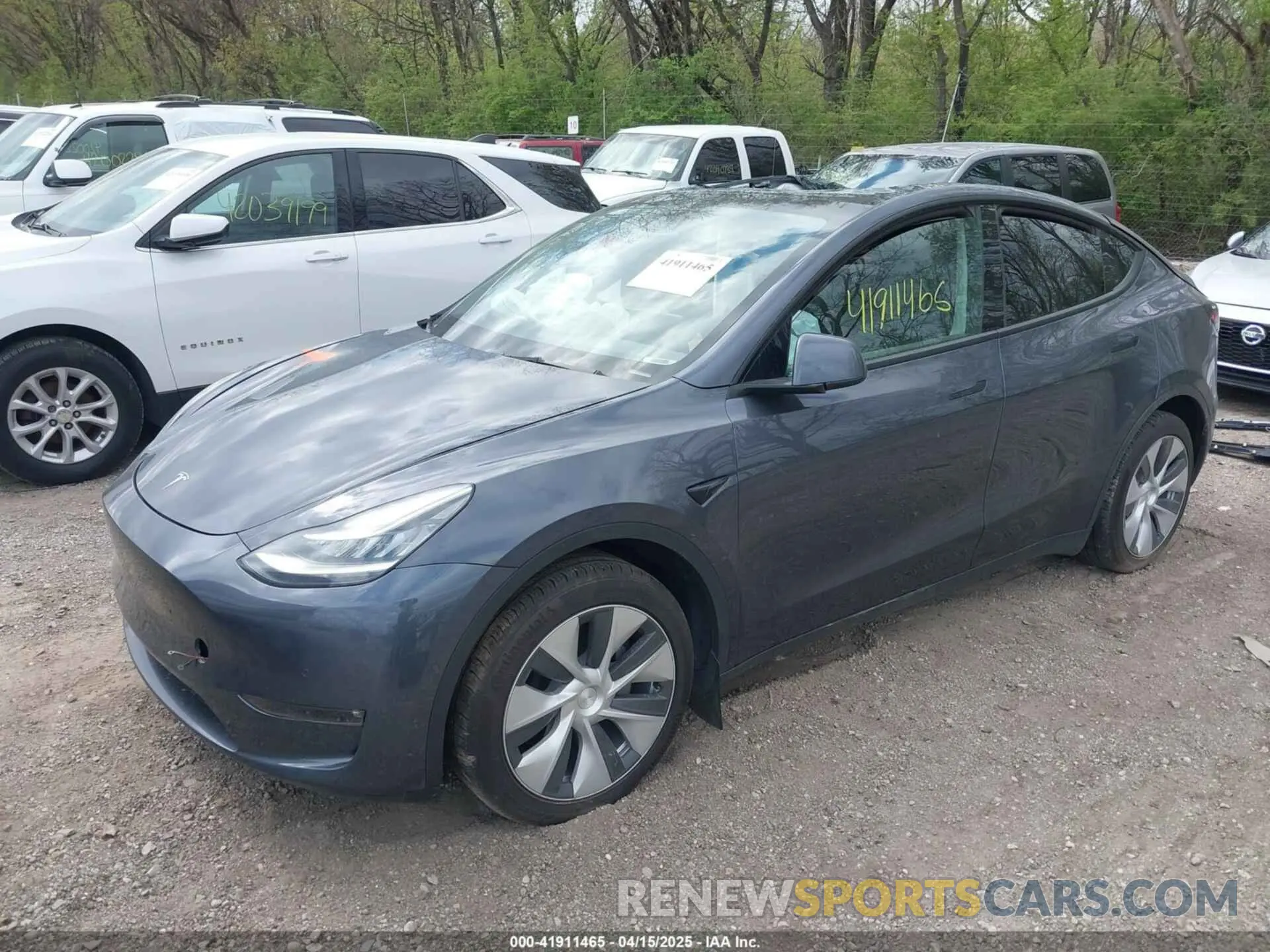 2 Photograph of a damaged car 7SAYGAEE9NF428833 TESLA MODEL Y 2022