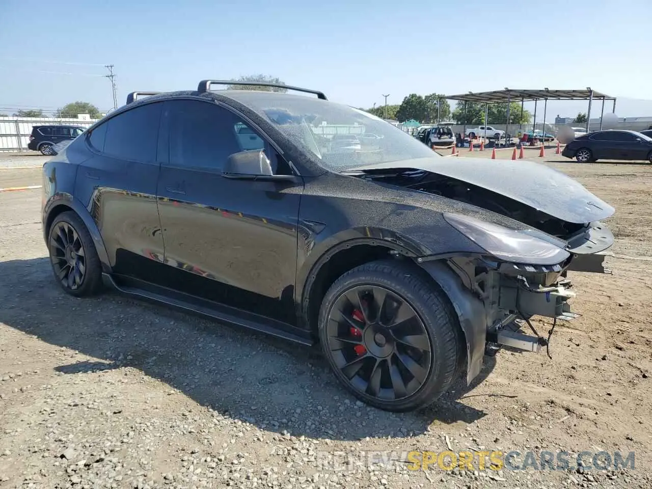 4 Photograph of a damaged car 7SAYGAEE9NF429254 TESLA MODEL Y 2022