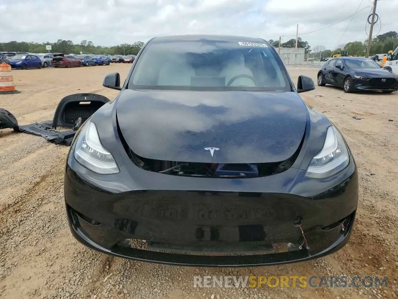 5 Photograph of a damaged car 7SAYGAEE9NF468927 TESLA MODEL Y 2022