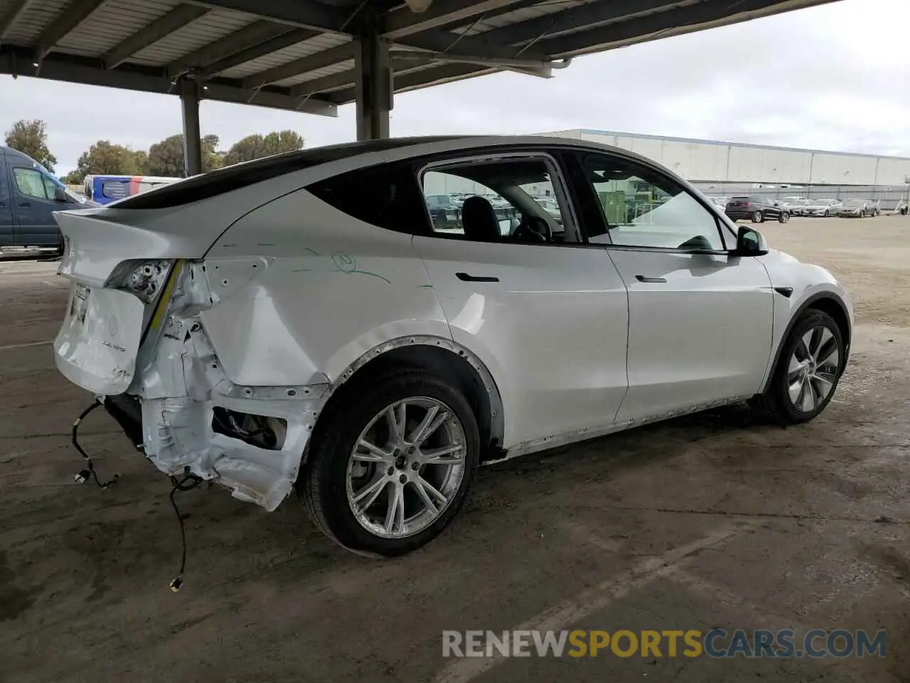 3 Photograph of a damaged car 7SAYGAEE9NF493262 TESLA MODEL Y 2022