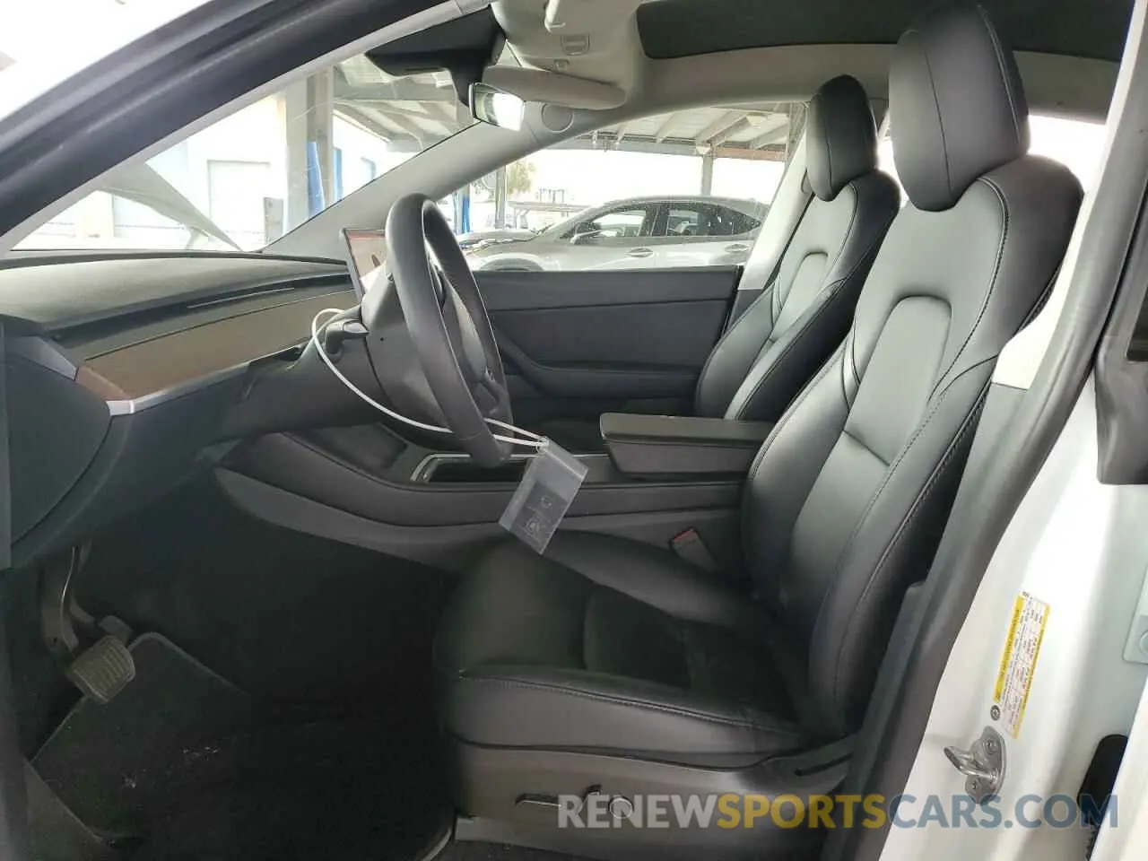 7 Photograph of a damaged car 7SAYGAEE9NF493262 TESLA MODEL Y 2022