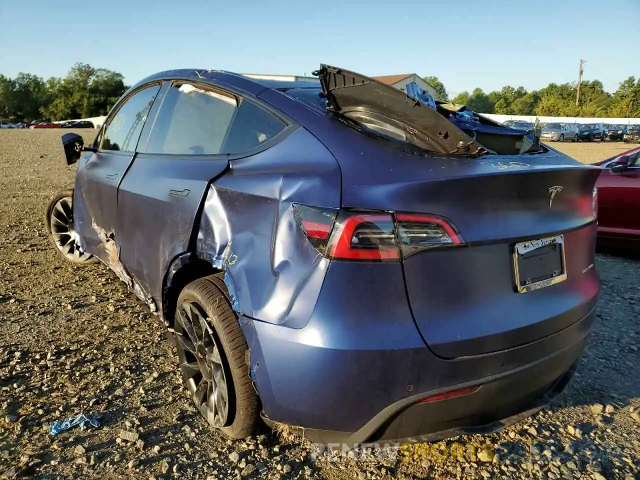 3 Photograph of a damaged car 7SAYGAEE9NF514949 TESLA MODEL Y 2022