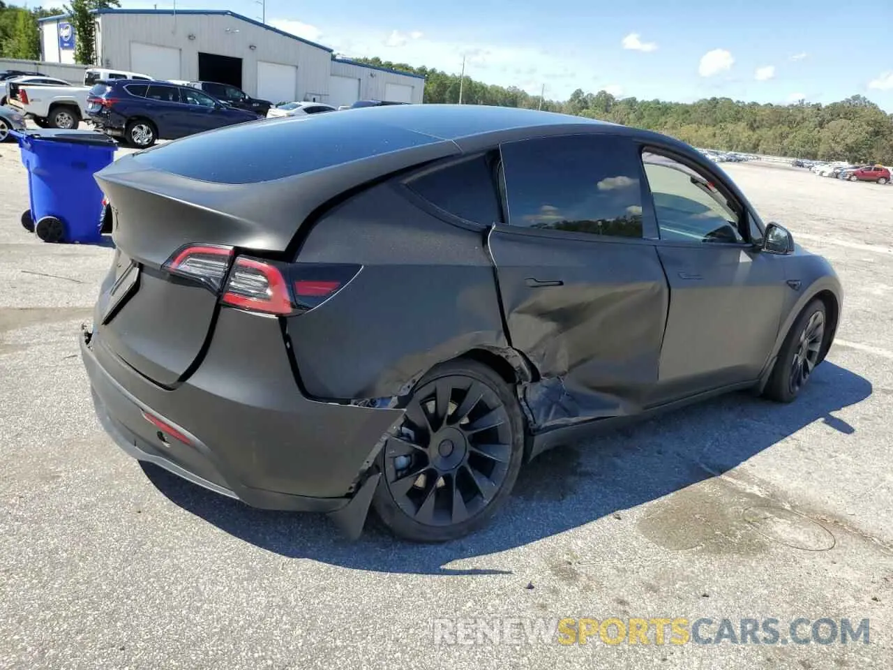 3 Photograph of a damaged car 7SAYGAEEXNF326814 TESLA MODEL Y 2022