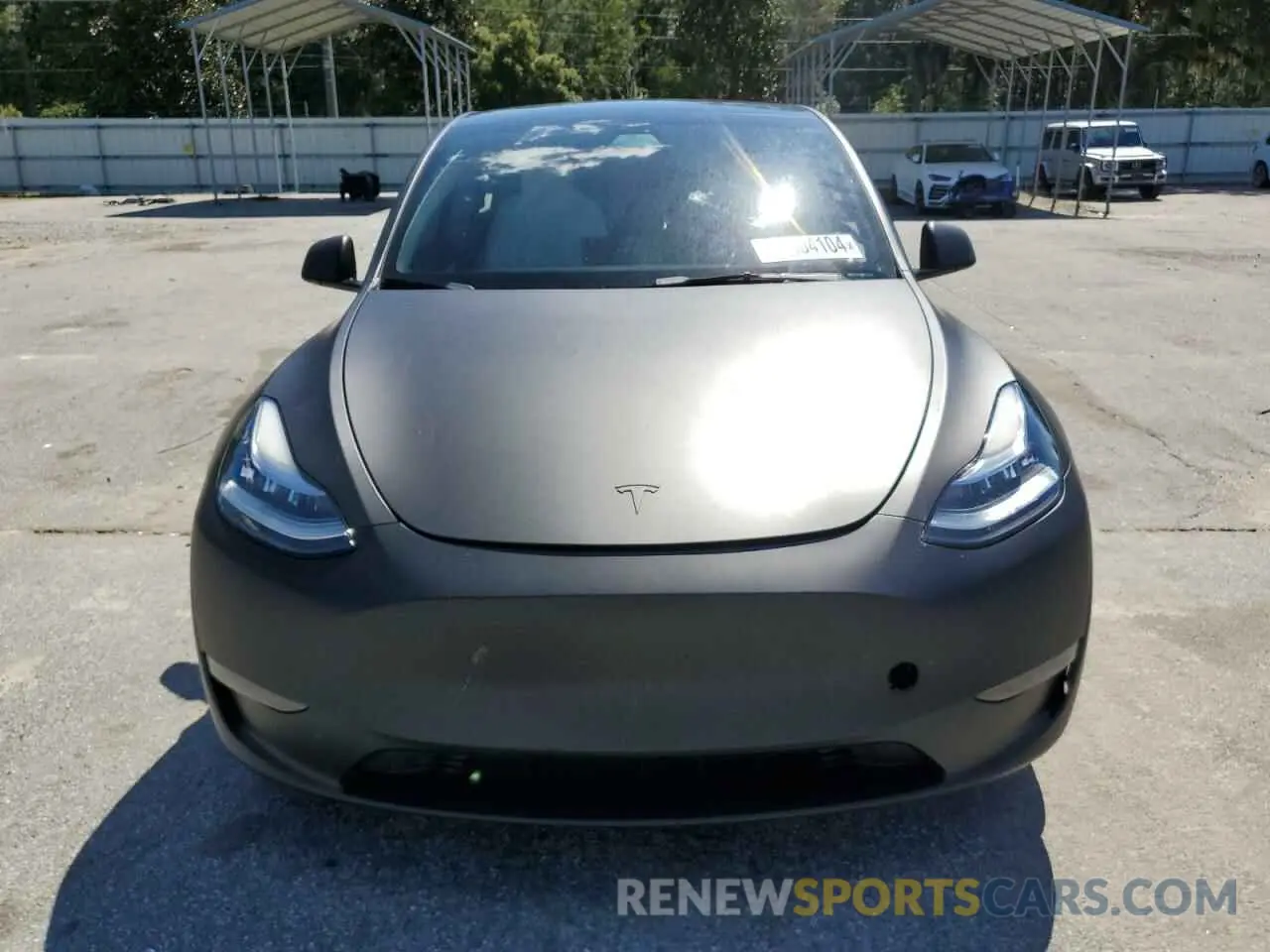 5 Photograph of a damaged car 7SAYGAEEXNF326814 TESLA MODEL Y 2022