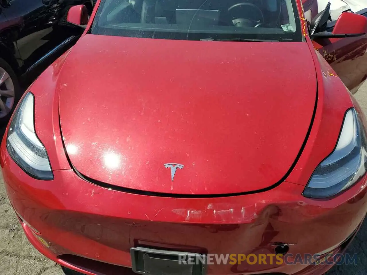 12 Photograph of a damaged car 7SAYGAEEXNF343208 TESLA MODEL Y 2022