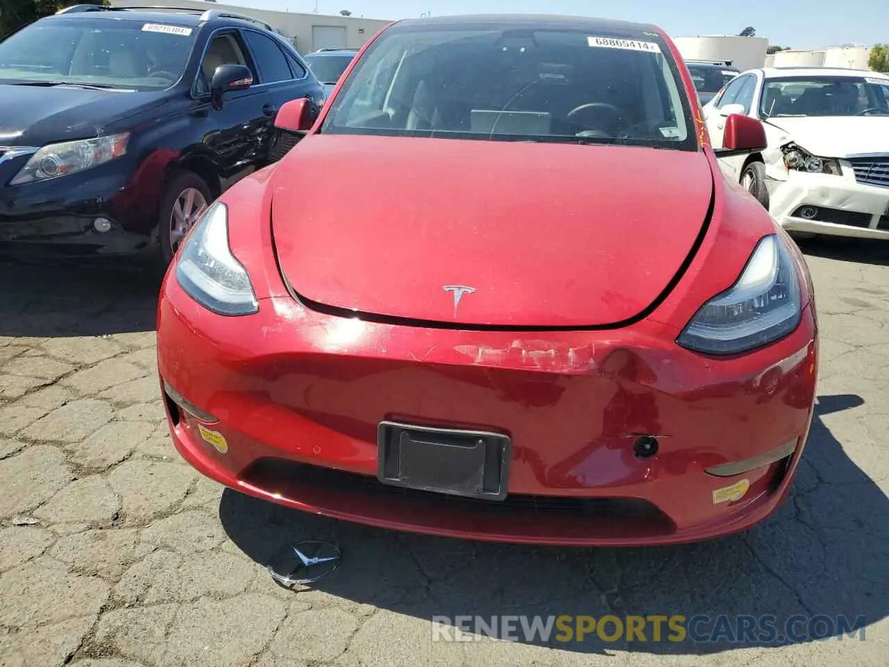 5 Photograph of a damaged car 7SAYGAEEXNF343208 TESLA MODEL Y 2022