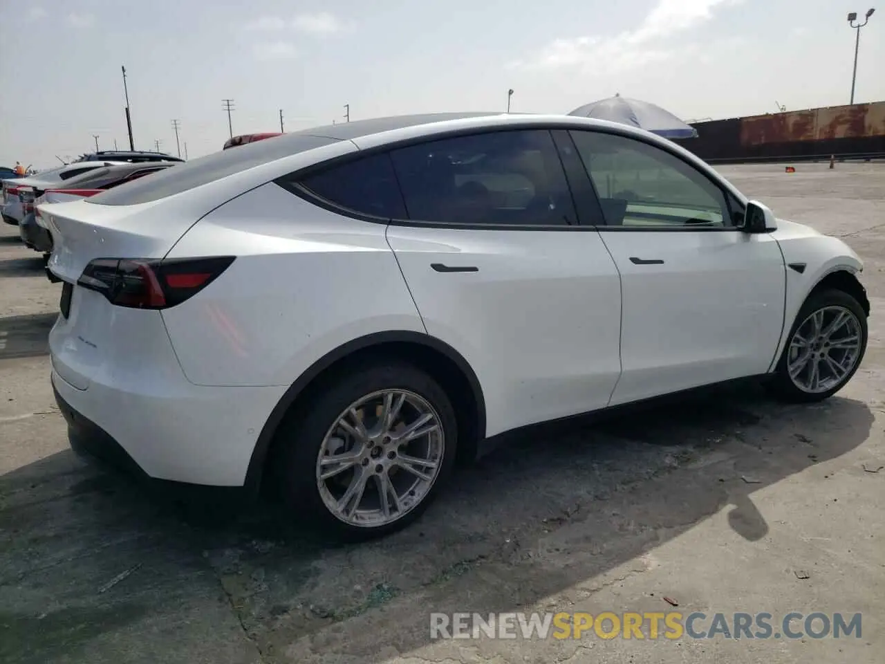 3 Photograph of a damaged car 7SAYGAEEXNF489673 TESLA MODEL Y 2022