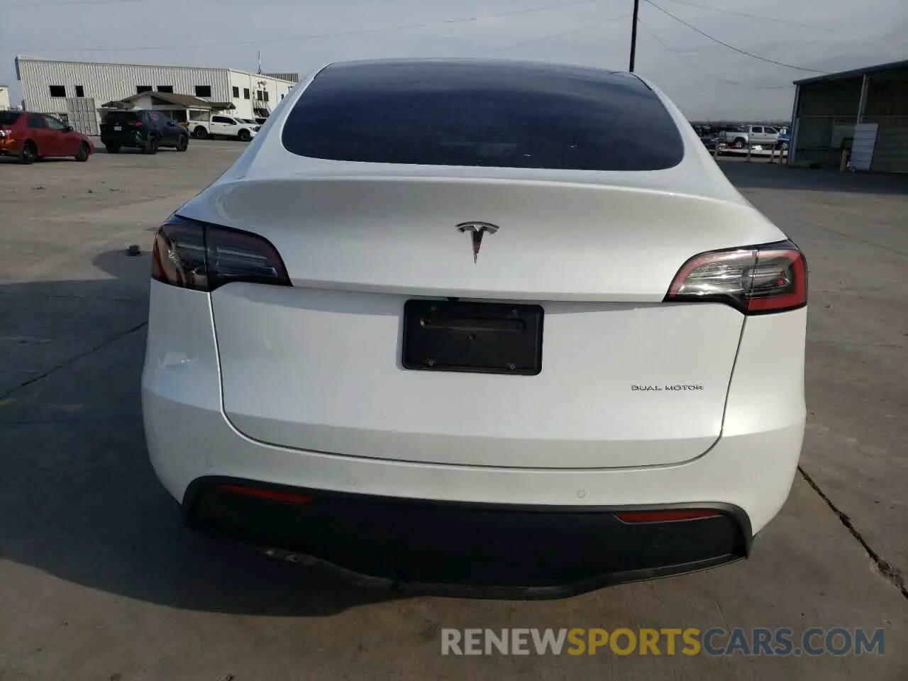 6 Photograph of a damaged car 7SAYGAEEXNF519092 TESLA MODEL Y 2022