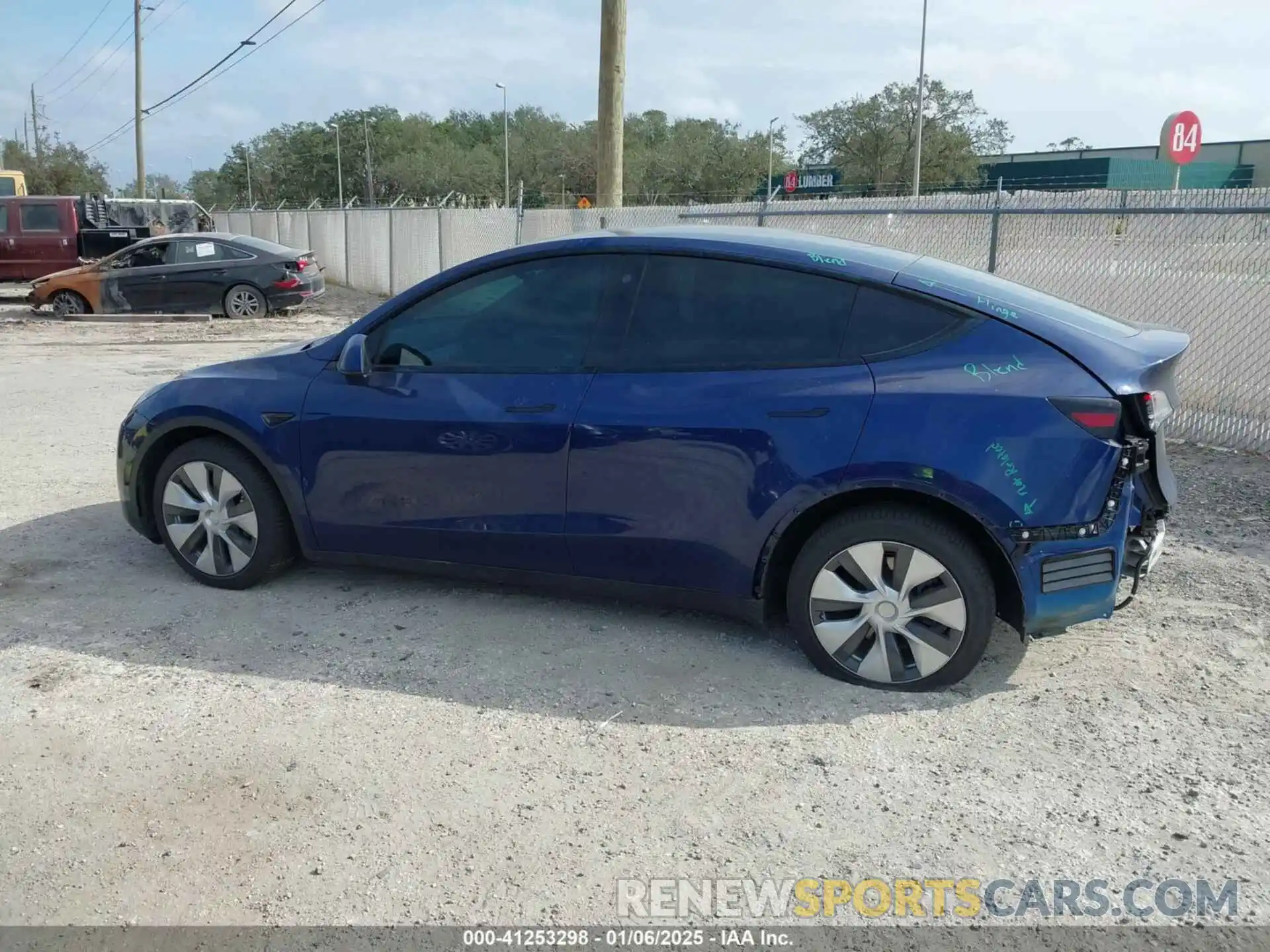 14 Photograph of a damaged car 7SAYGAEEXNF531436 TESLA MODEL Y 2022