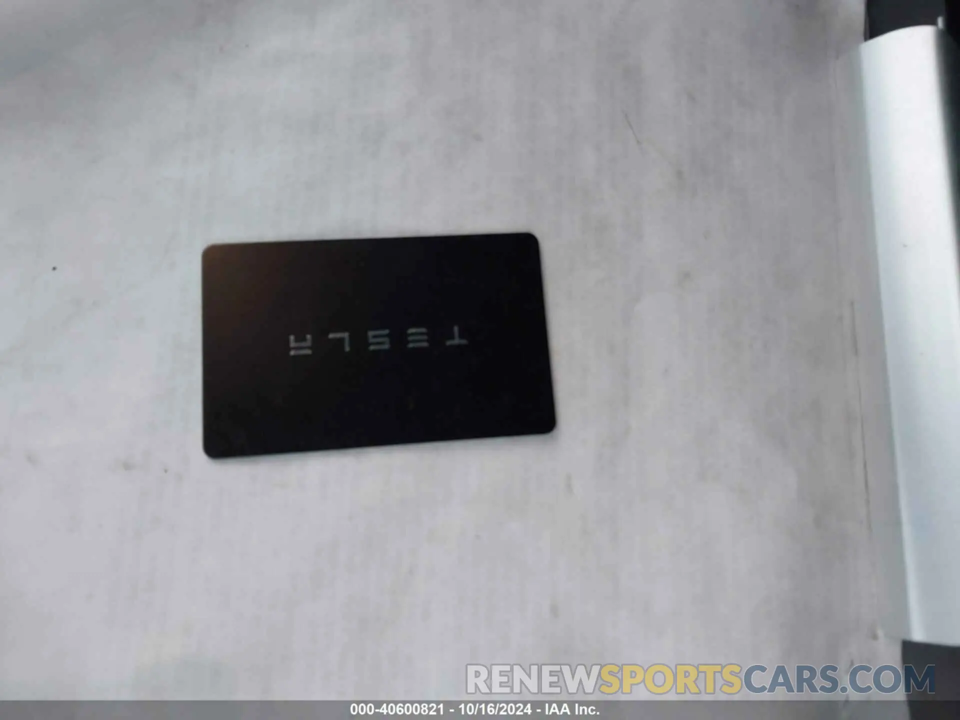 11 Photograph of a damaged car 7SAYGDEE0NA004990 TESLA MODEL Y 2022