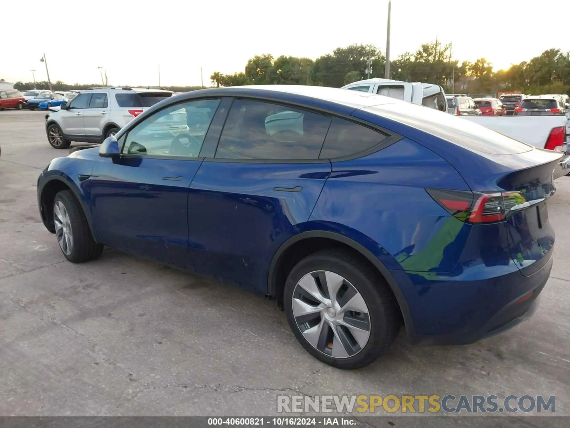 3 Photograph of a damaged car 7SAYGDEE0NA004990 TESLA MODEL Y 2022