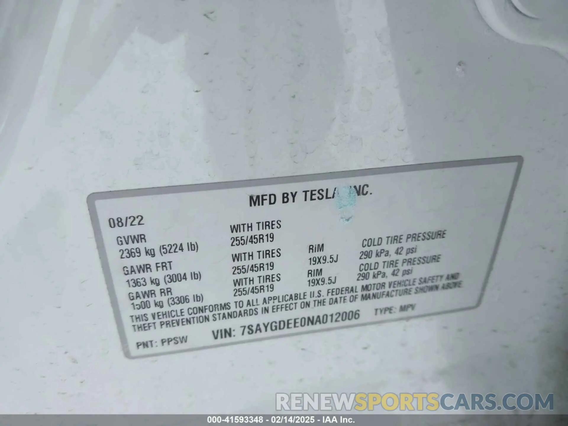 9 Photograph of a damaged car 7SAYGDEE0NA012006 TESLA MODEL Y 2022