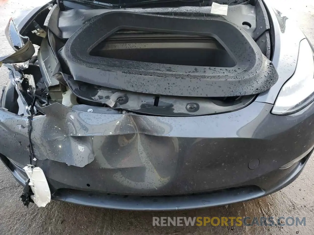 12 Photograph of a damaged car 7SAYGDEE0NA015133 TESLA MODEL Y 2022