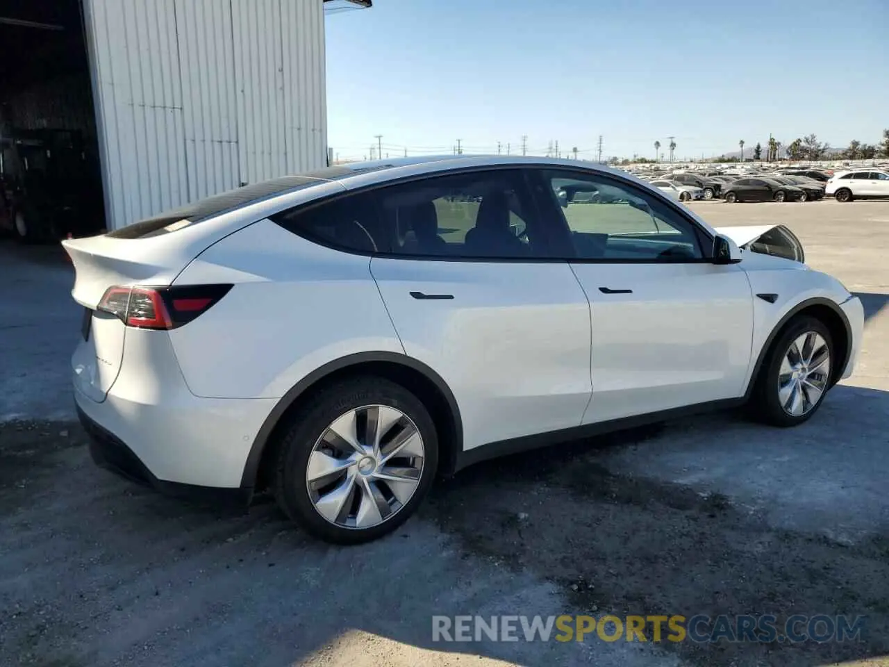 3 Photograph of a damaged car 7SAYGDEE0NA017688 TESLA MODEL Y 2022