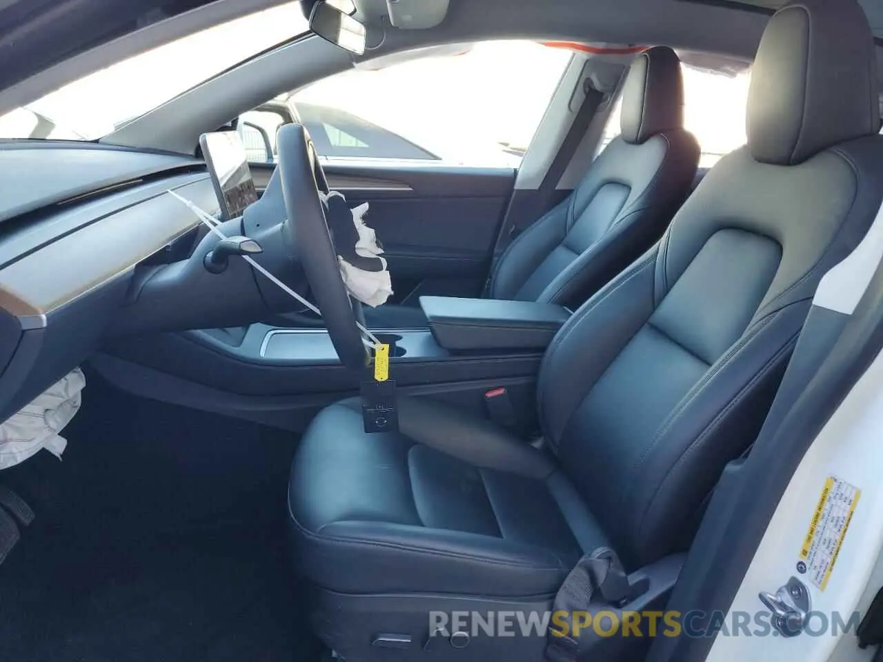 7 Photograph of a damaged car 7SAYGDEE0NA017688 TESLA MODEL Y 2022