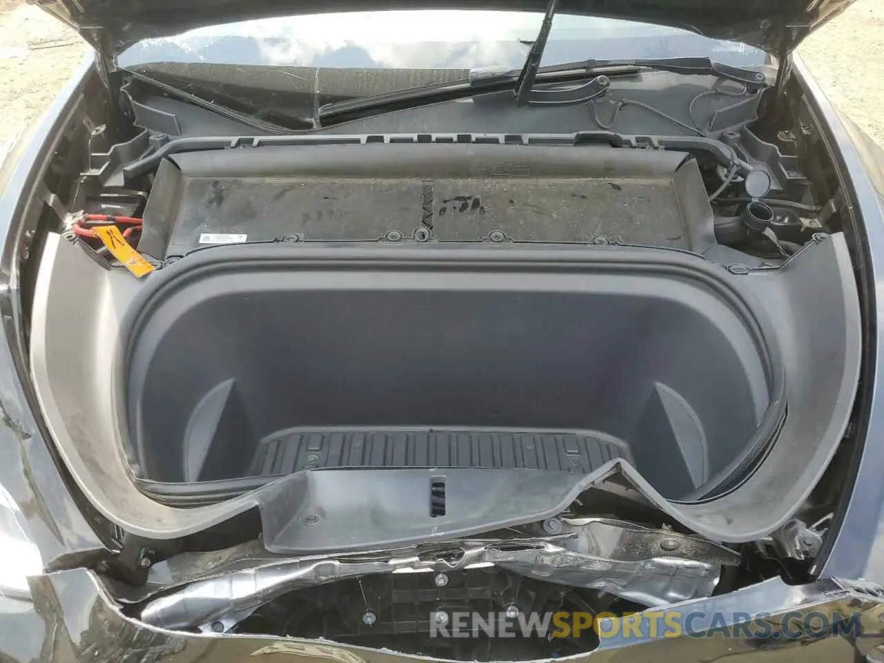 12 Photograph of a damaged car 7SAYGDEE0NA018906 TESLA MODEL Y 2022