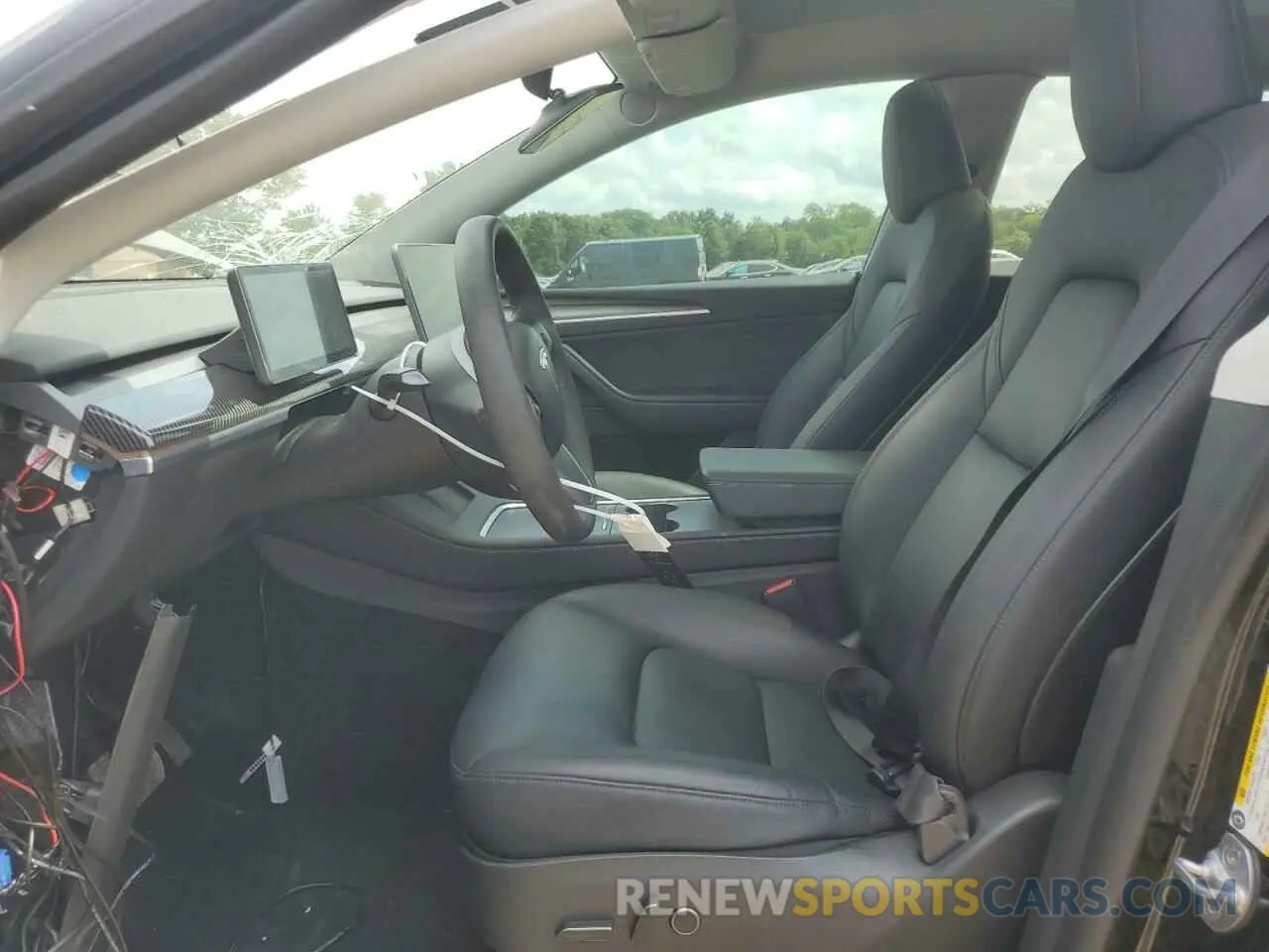 7 Photograph of a damaged car 7SAYGDEE0NA018906 TESLA MODEL Y 2022