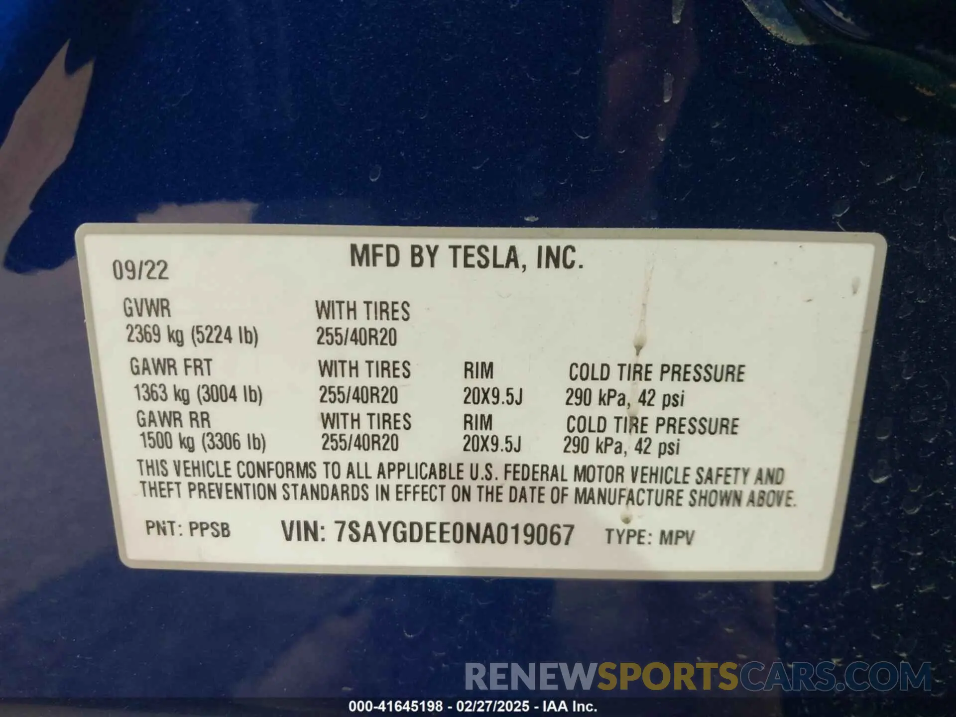 9 Photograph of a damaged car 7SAYGDEE0NA019067 TESLA MODEL Y 2022