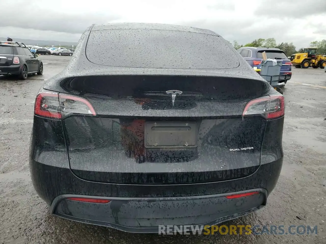 6 Photograph of a damaged car 7SAYGDEE0NF327147 TESLA MODEL Y 2022