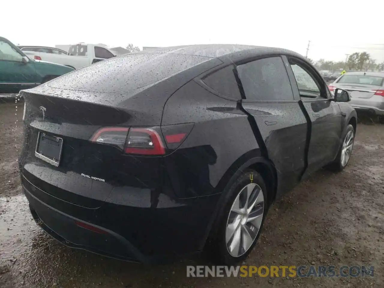 4 Photograph of a damaged car 7SAYGDEE0NF341954 TESLA MODEL Y 2022