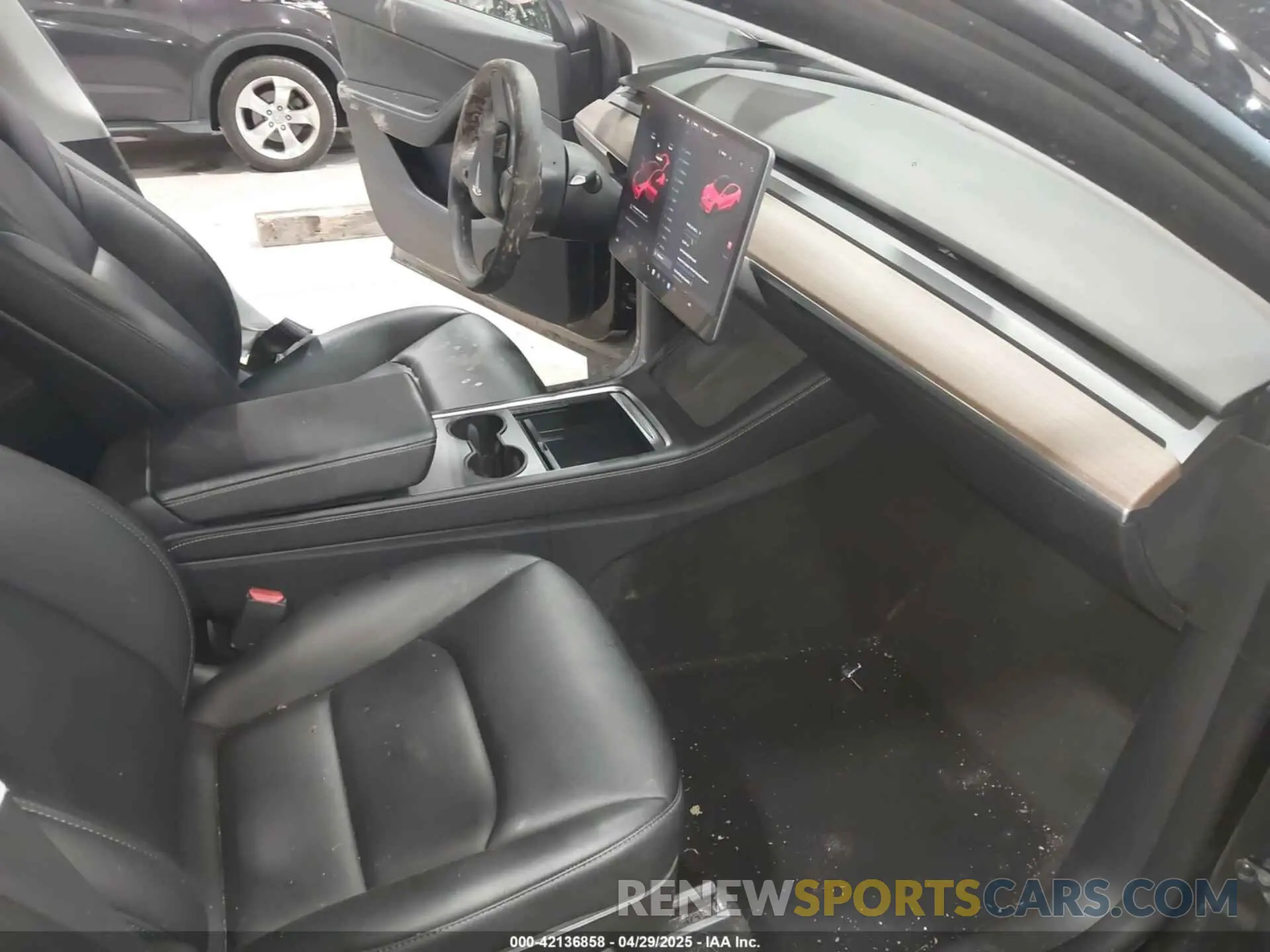 5 Photograph of a damaged car 7SAYGDEE0NF342215 TESLA MODEL Y 2022