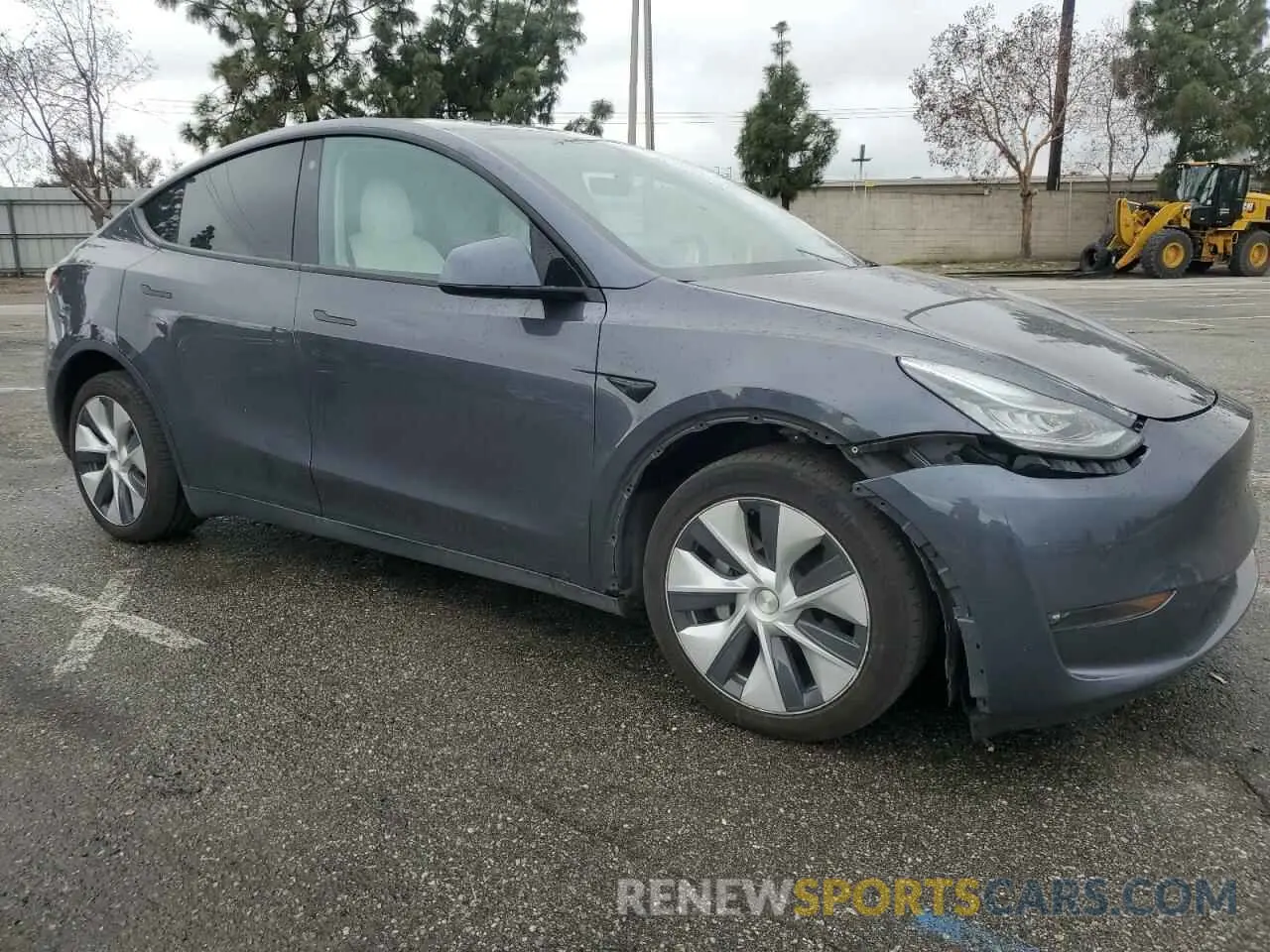 4 Photograph of a damaged car 7SAYGDEE0NF355045 TESLA MODEL Y 2022
