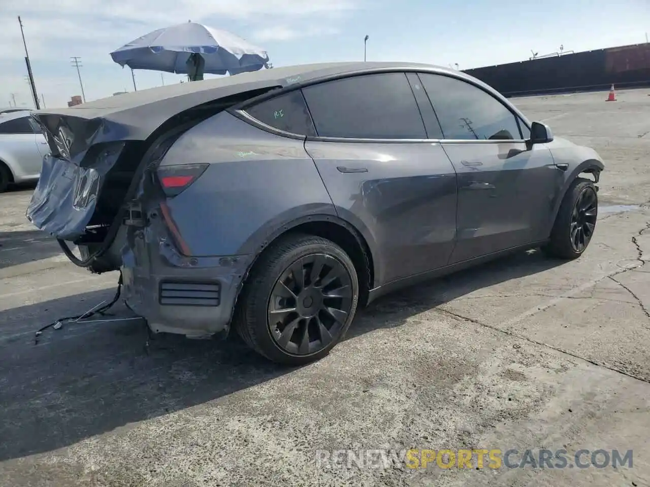 3 Photograph of a damaged car 7SAYGDEE0NF360021 TESLA MODEL Y 2022