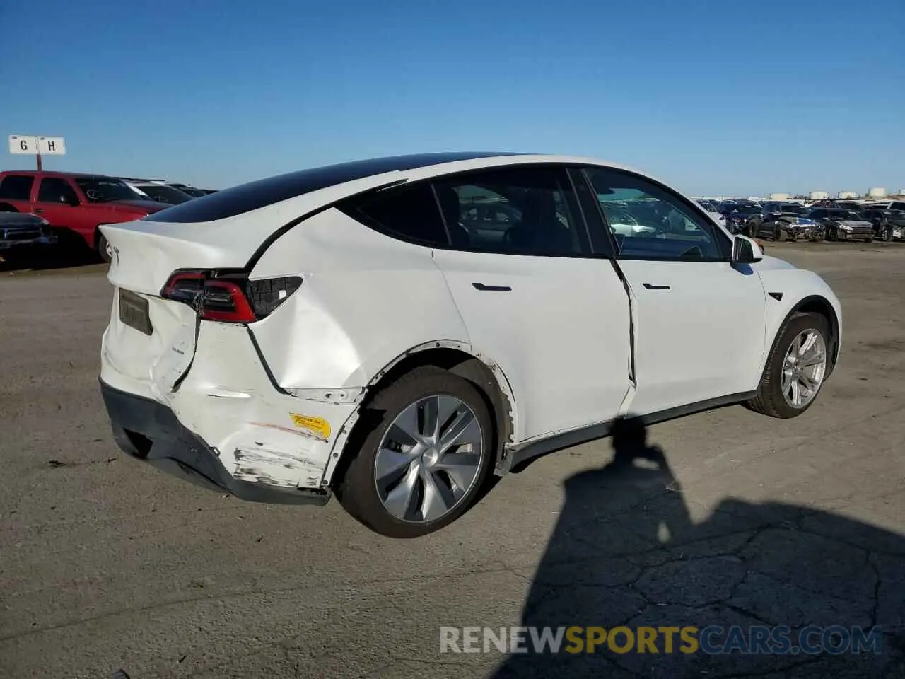 3 Photograph of a damaged car 7SAYGDEE0NF360312 TESLA MODEL Y 2022