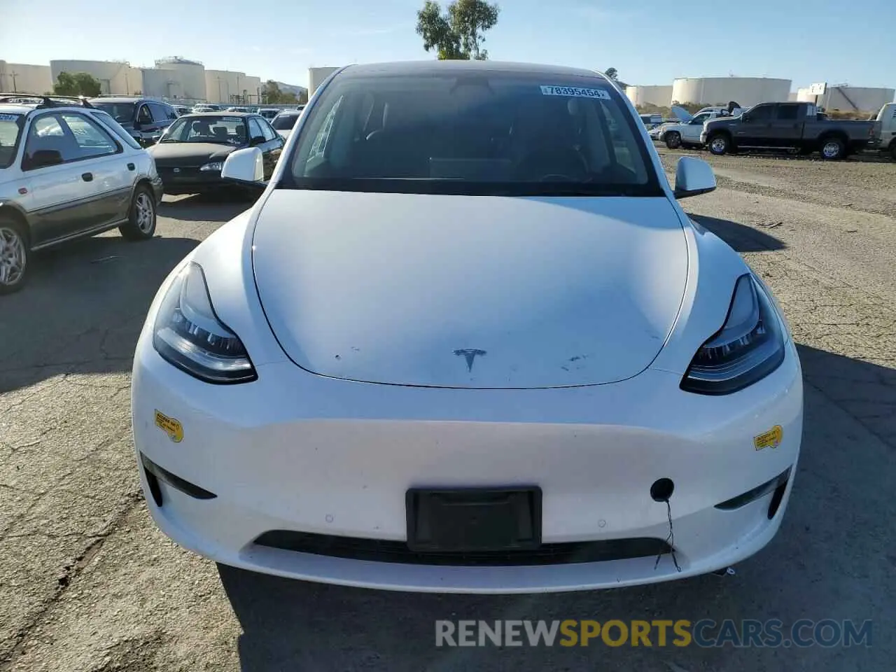 5 Photograph of a damaged car 7SAYGDEE0NF360312 TESLA MODEL Y 2022