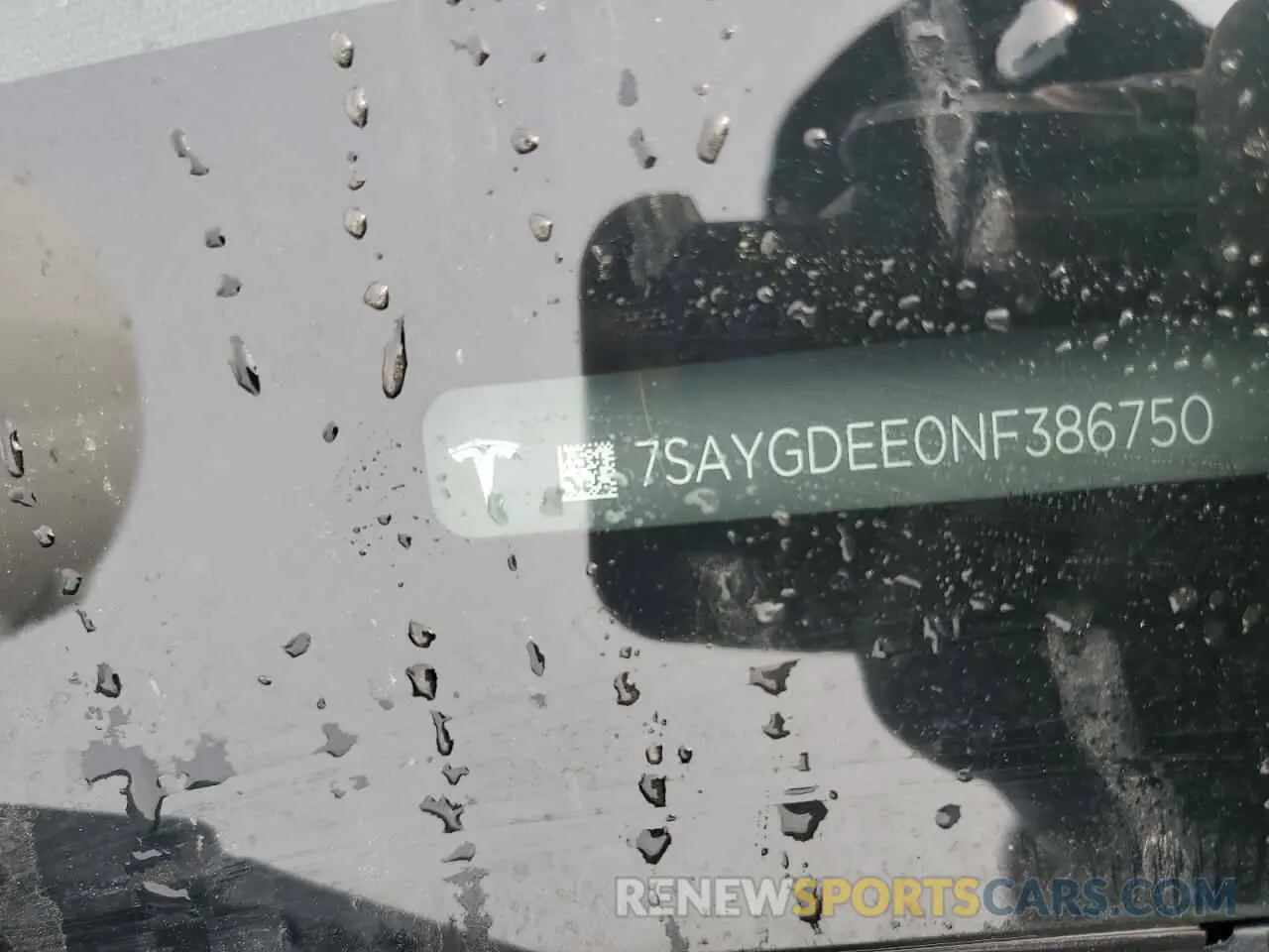 12 Photograph of a damaged car 7SAYGDEE0NF386750 TESLA MODEL Y 2022