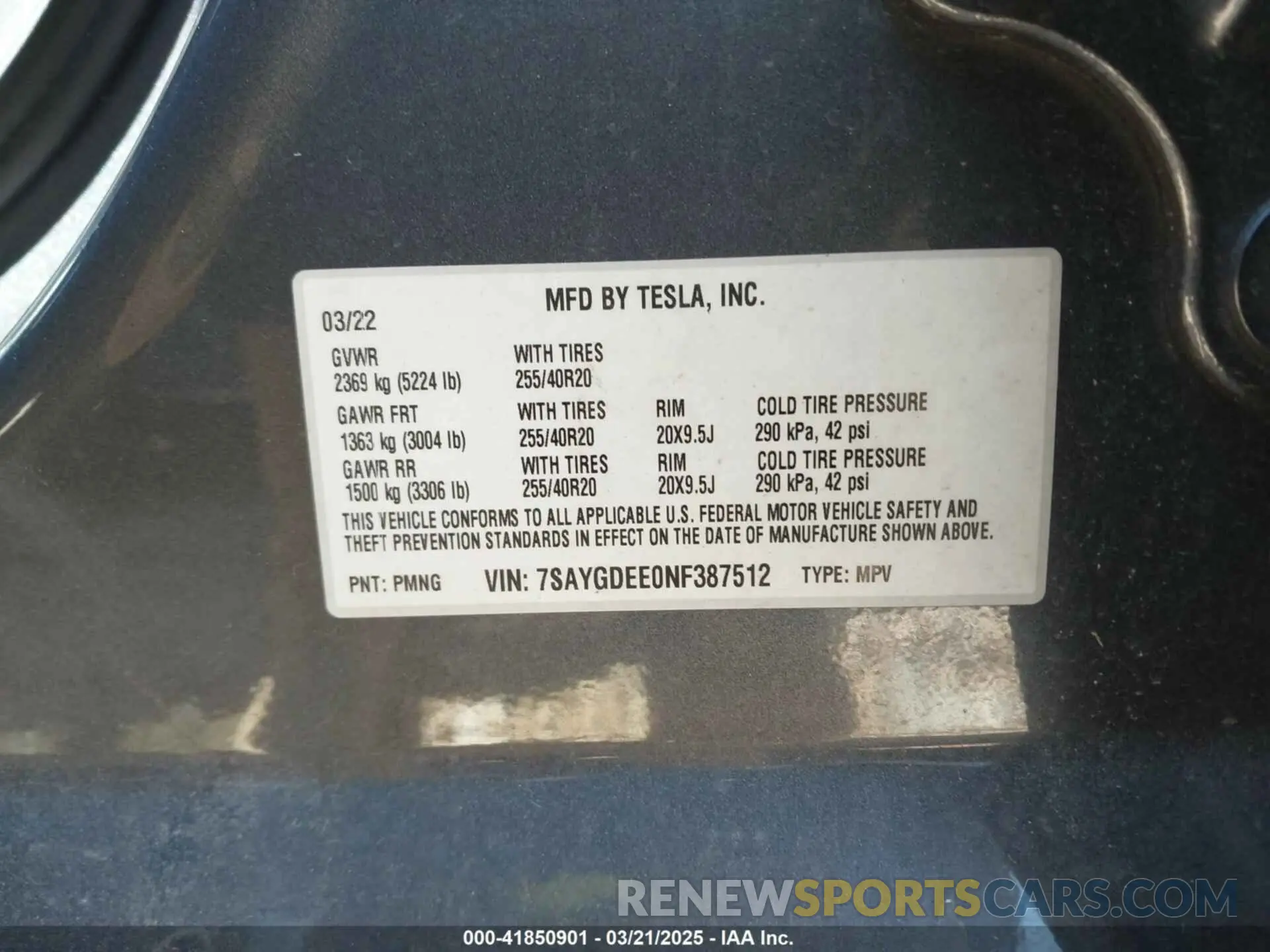 9 Photograph of a damaged car 7SAYGDEE0NF387512 TESLA MODEL Y 2022