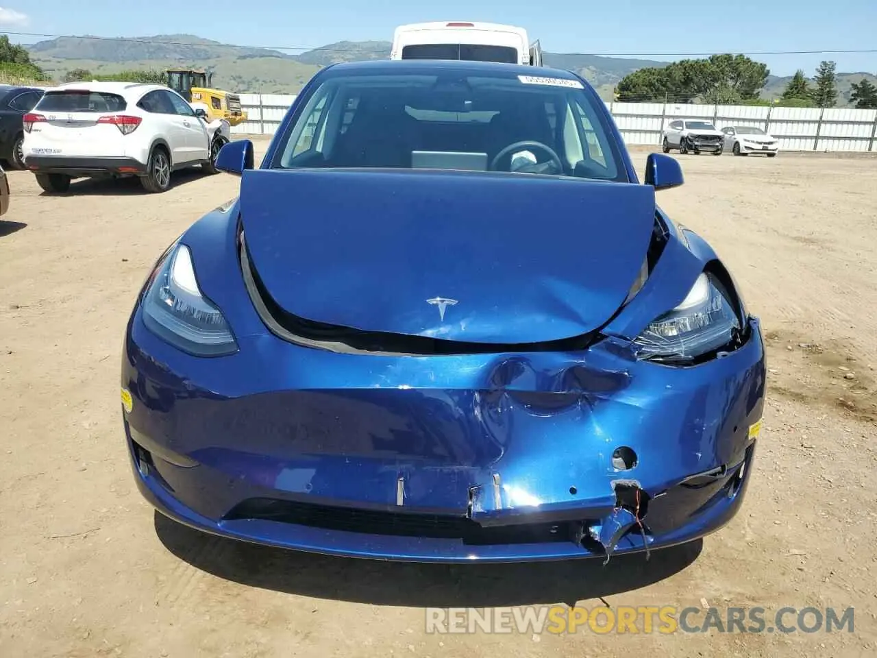 5 Photograph of a damaged car 7SAYGDEE0NF394105 TESLA MODEL Y 2022