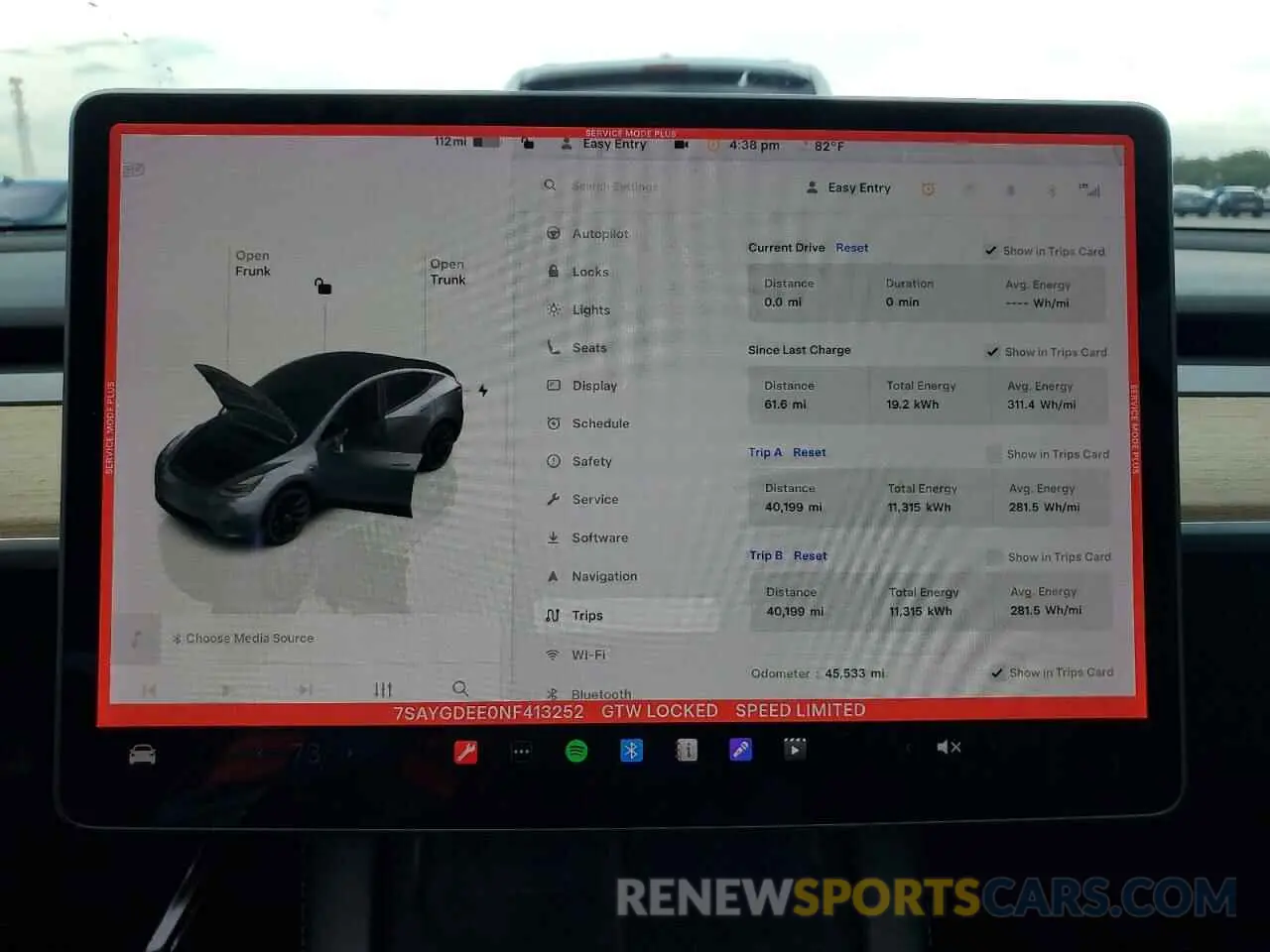 9 Photograph of a damaged car 7SAYGDEE0NF413252 TESLA MODEL Y 2022