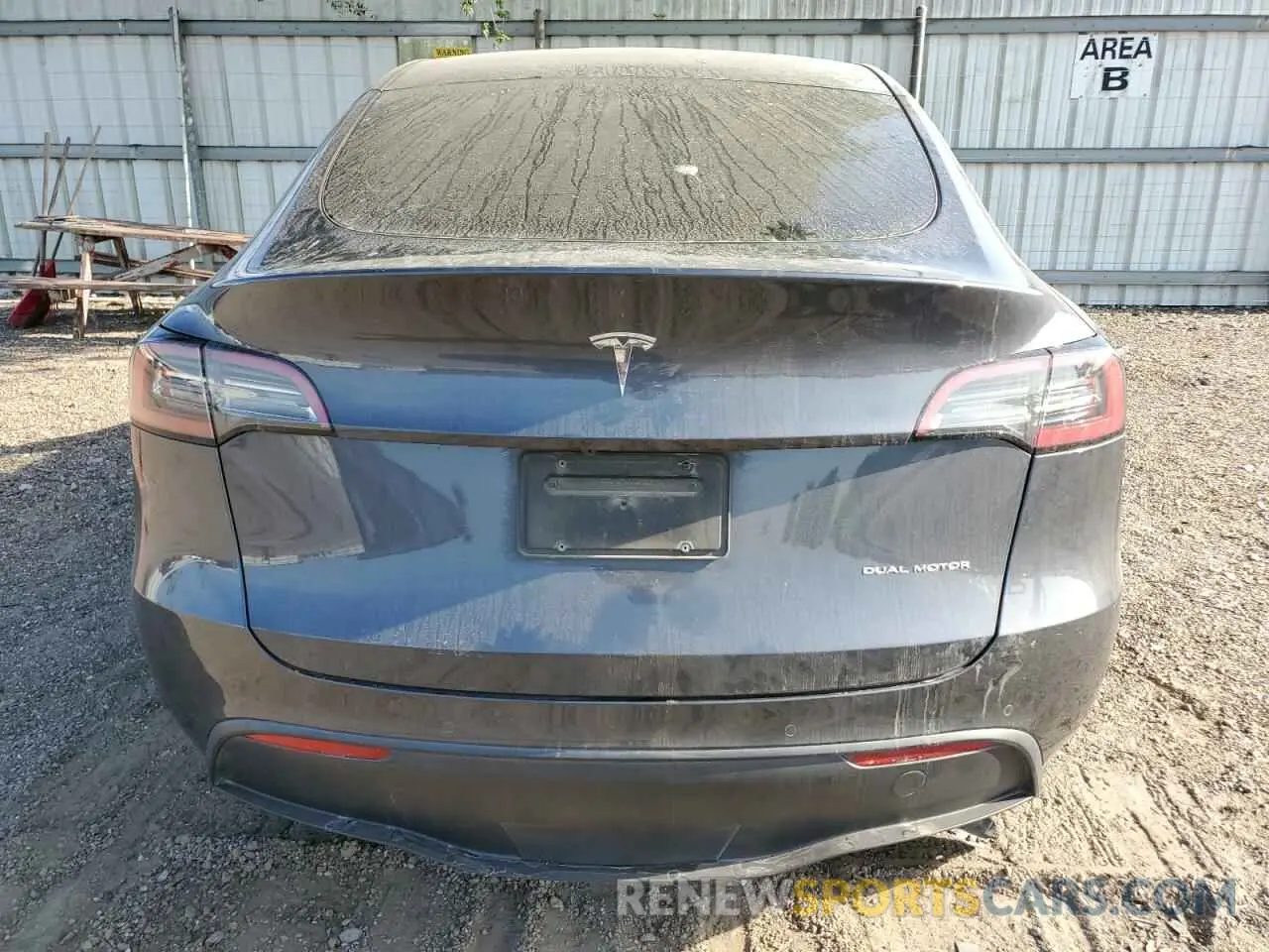 6 Photograph of a damaged car 7SAYGDEE0NF426745 TESLA MODEL Y 2022