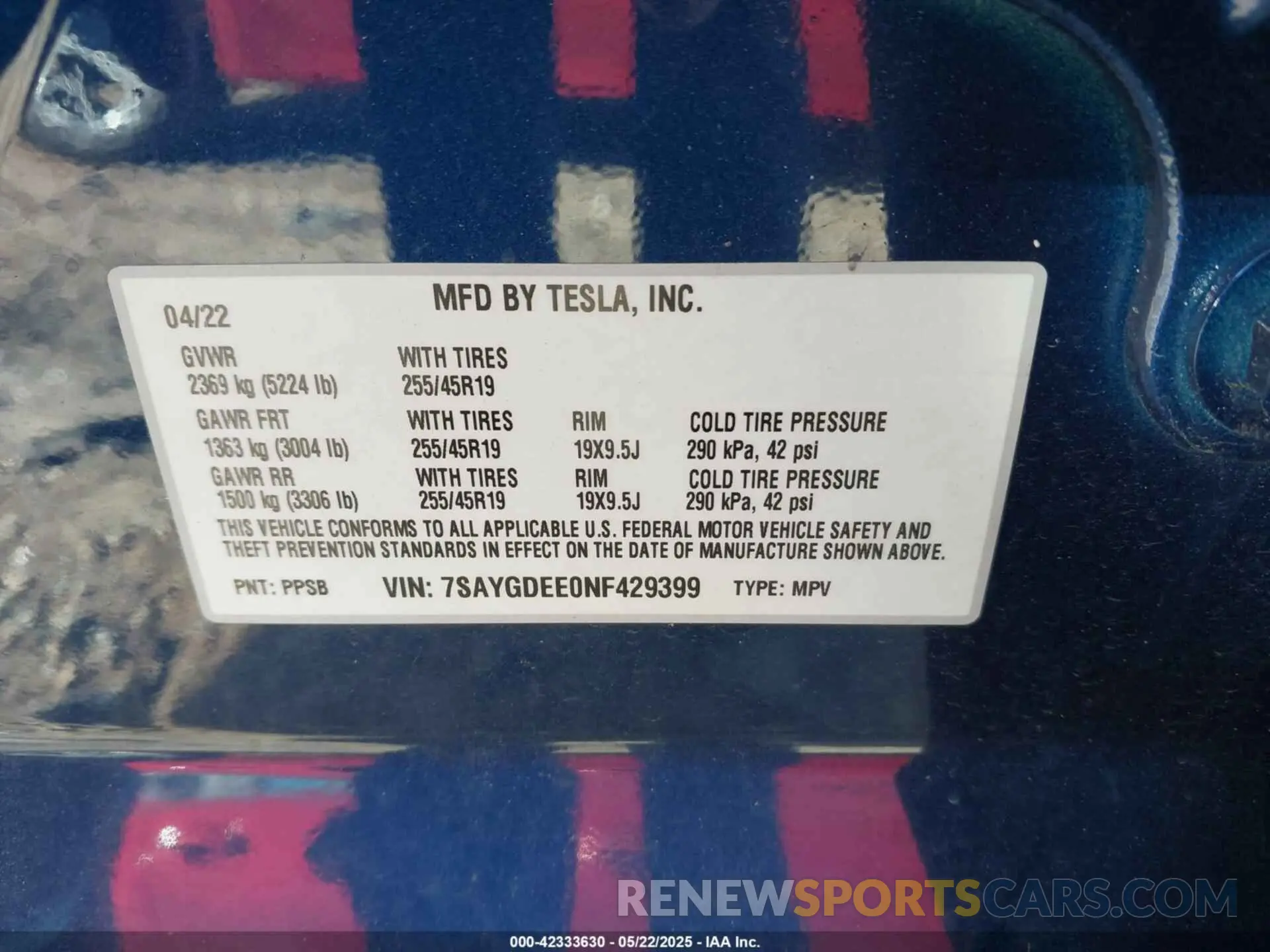 9 Photograph of a damaged car 7SAYGDEE0NF429399 TESLA MODEL Y 2022