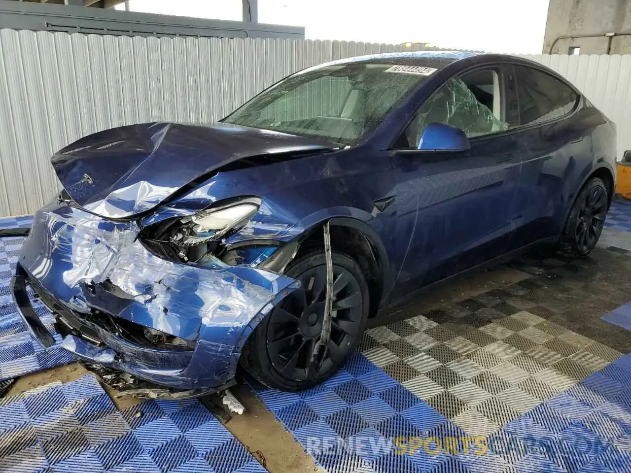 1 Photograph of a damaged car 7SAYGDEE0NF480174 TESLA MODEL Y 2022