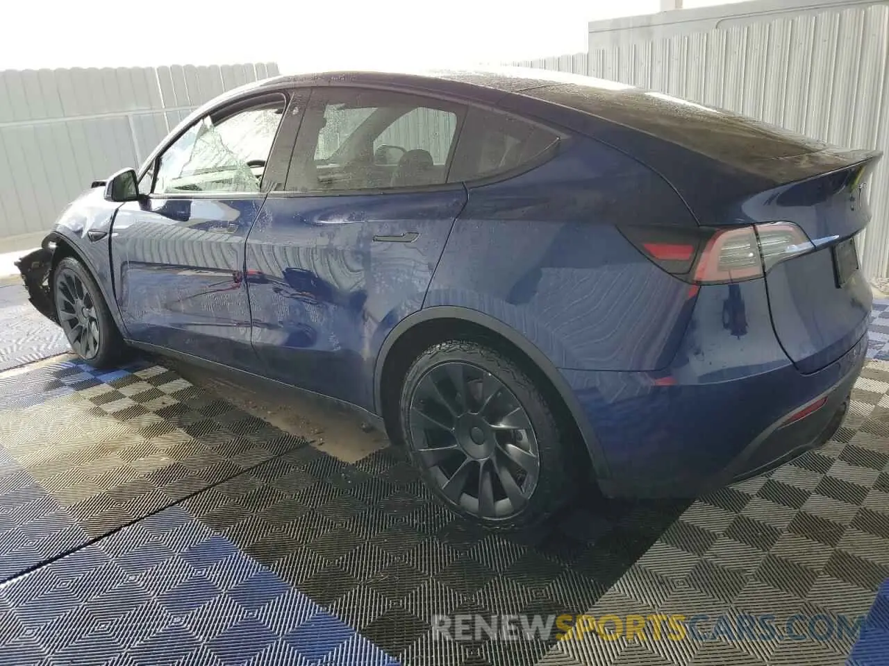 2 Photograph of a damaged car 7SAYGDEE0NF480174 TESLA MODEL Y 2022