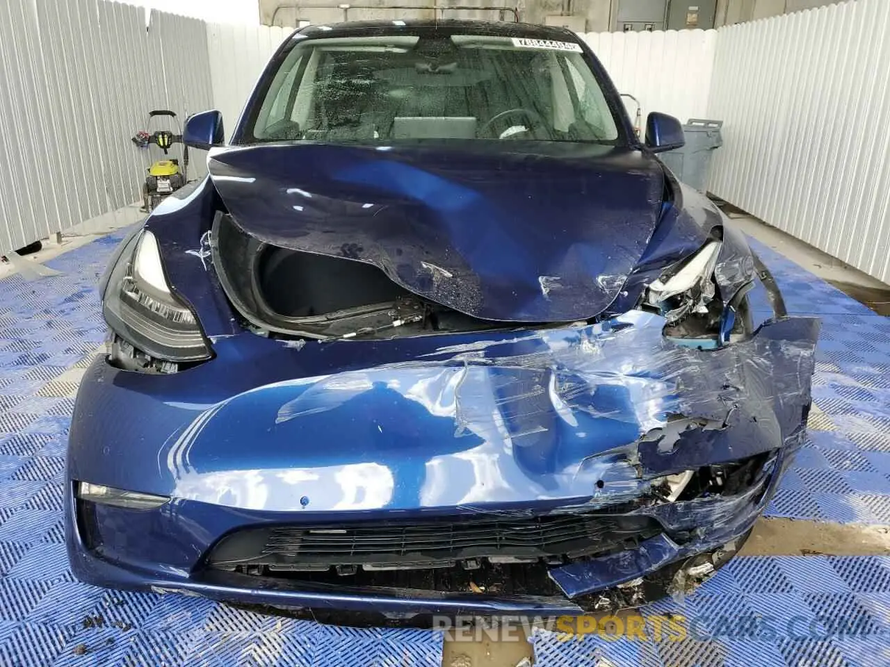 5 Photograph of a damaged car 7SAYGDEE0NF480174 TESLA MODEL Y 2022