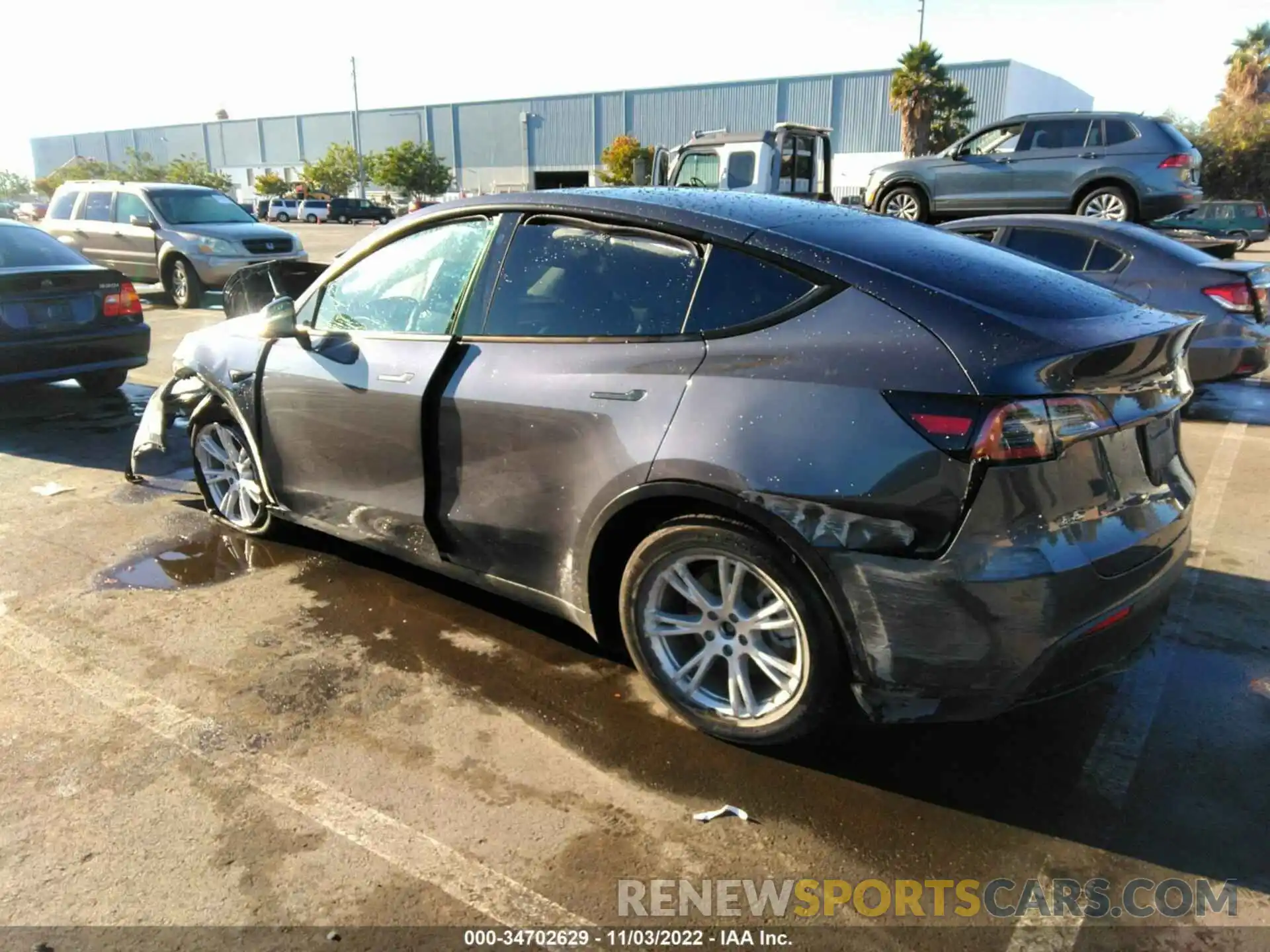 3 Photograph of a damaged car 7SAYGDEE0NF506689 TESLA MODEL Y 2022