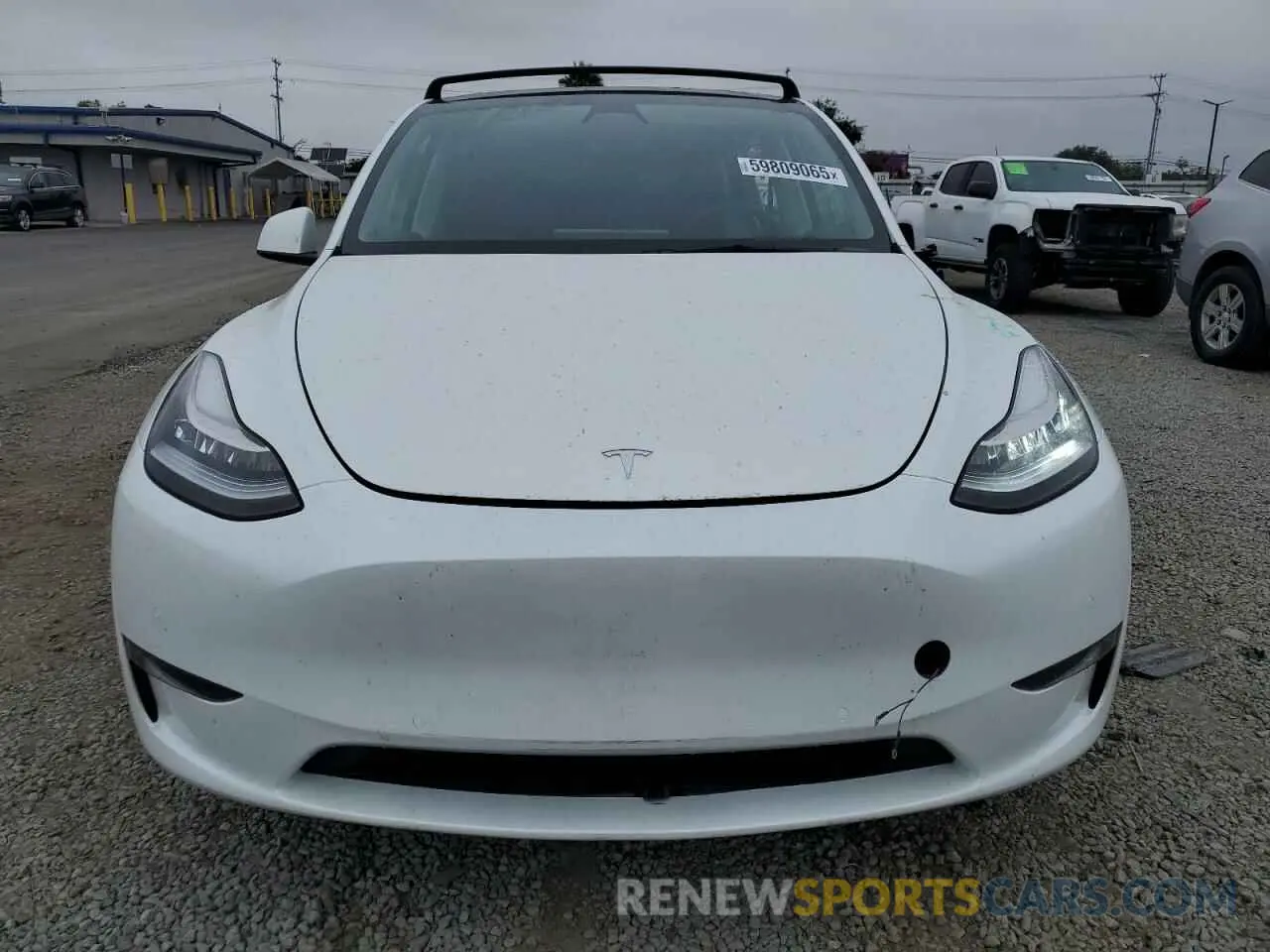 5 Photograph of a damaged car 7SAYGDEE0NF572174 TESLA MODEL Y 2022