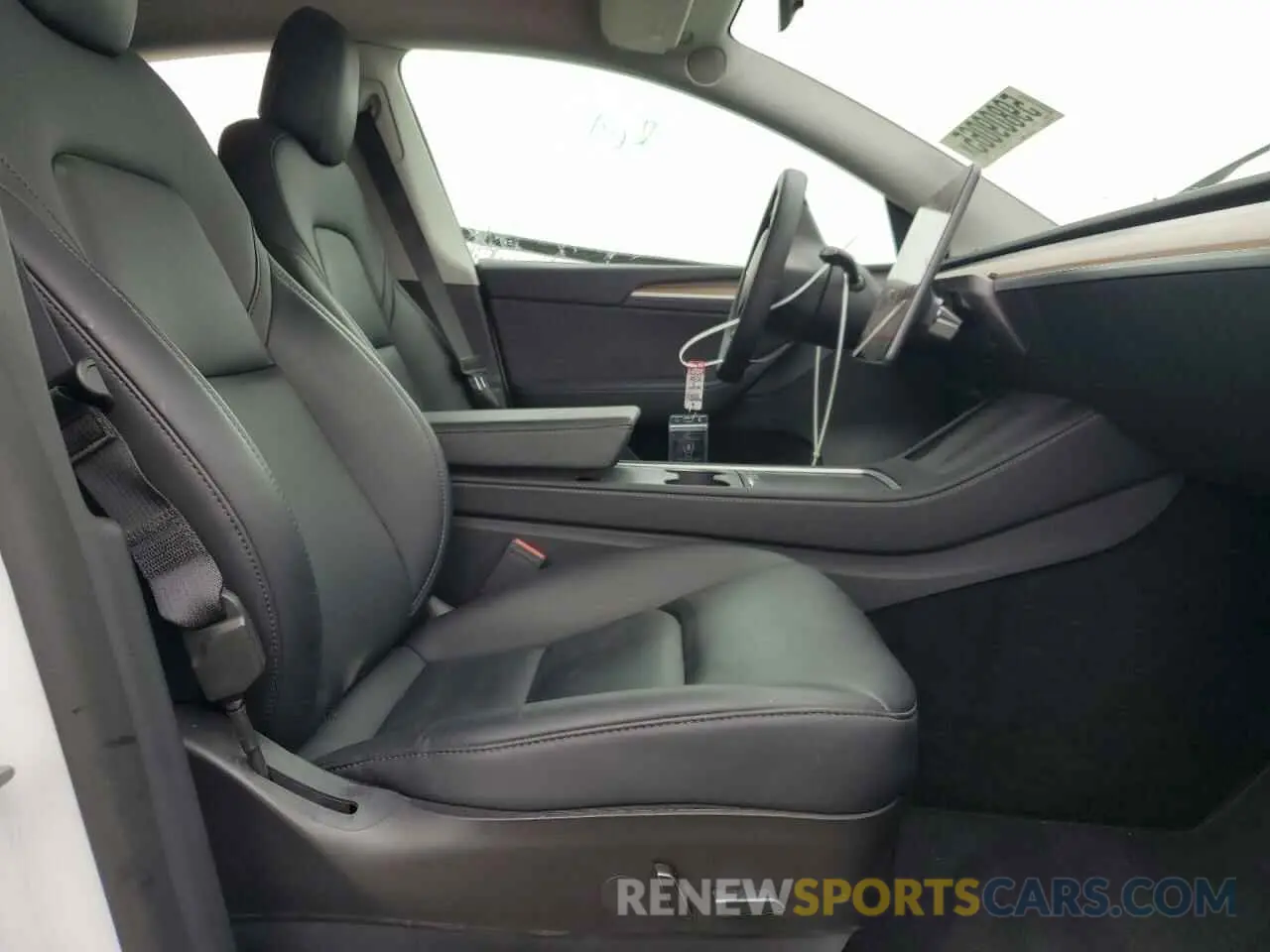 7 Photograph of a damaged car 7SAYGDEE0NF572174 TESLA MODEL Y 2022