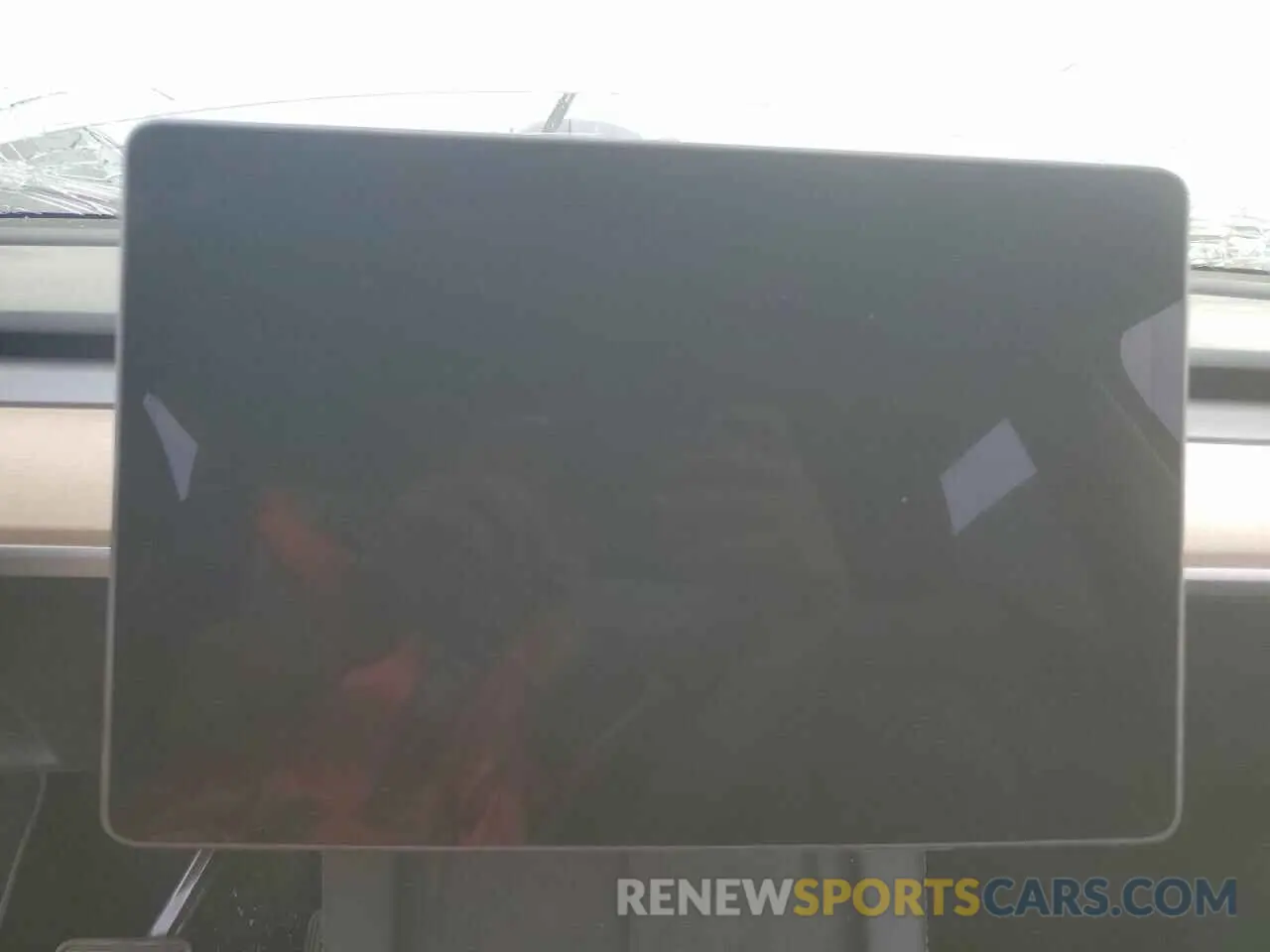 9 Photograph of a damaged car 7SAYGDEE1NA011141 TESLA MODEL Y 2022