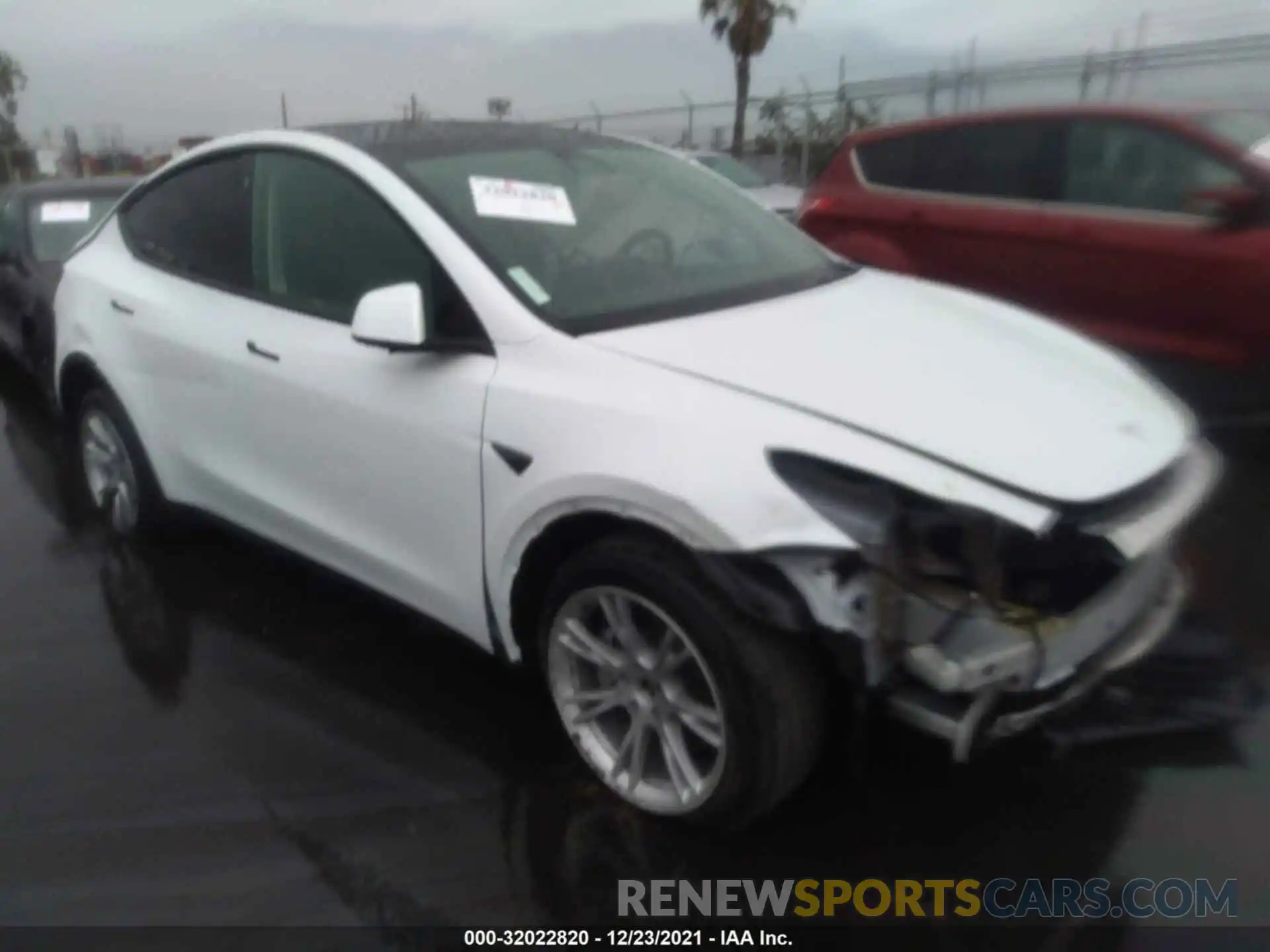 1 Photograph of a damaged car 7SAYGDEE1NF325004 TESLA MODEL Y 2022