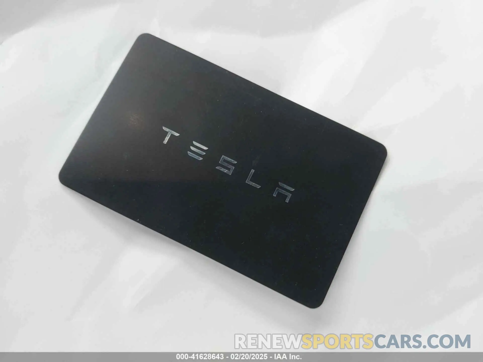 11 Photograph of a damaged car 7SAYGDEE1NF329909 TESLA MODEL Y 2022