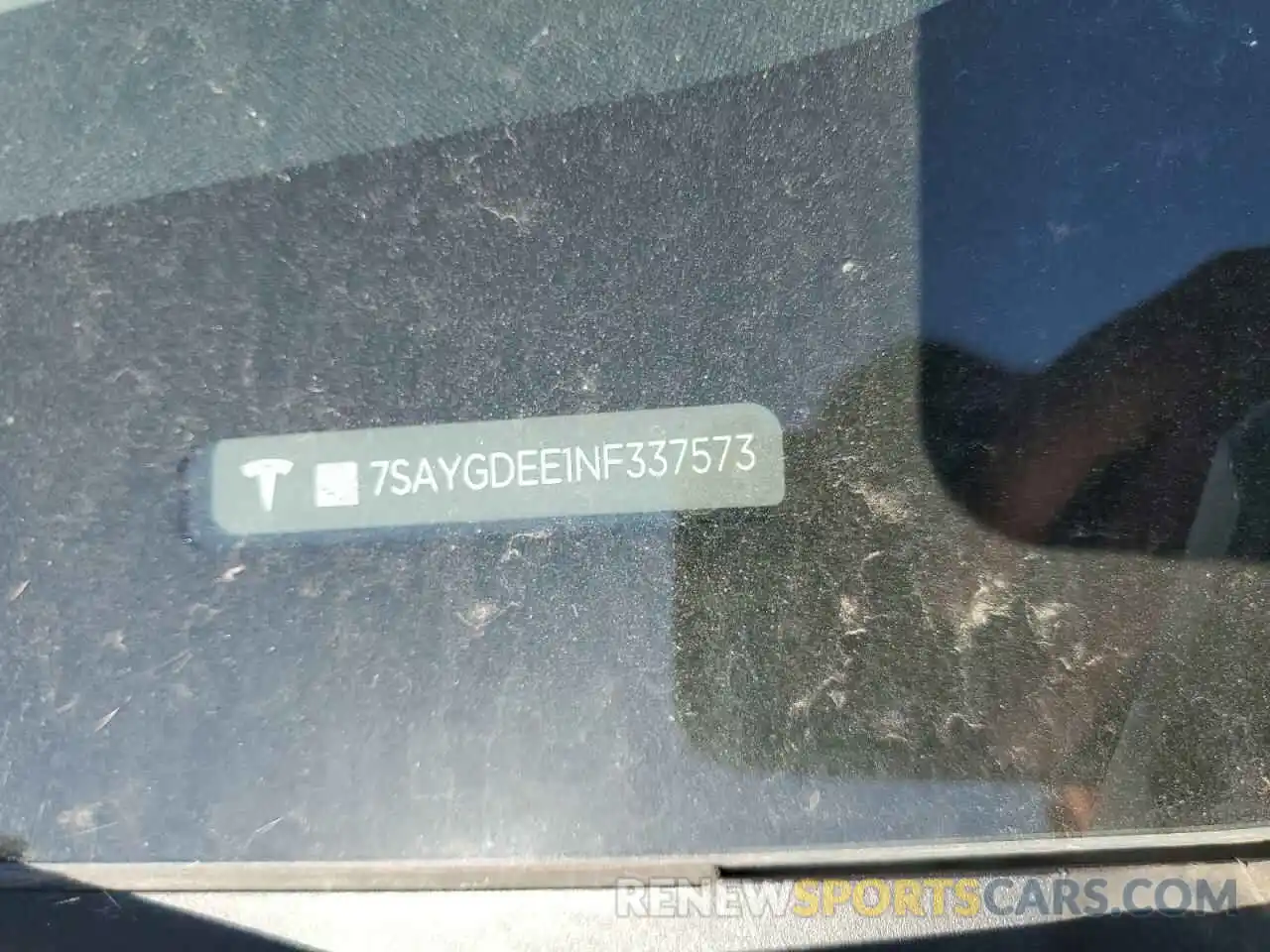 10 Photograph of a damaged car 7SAYGDEE1NF337573 TESLA MODEL Y 2022