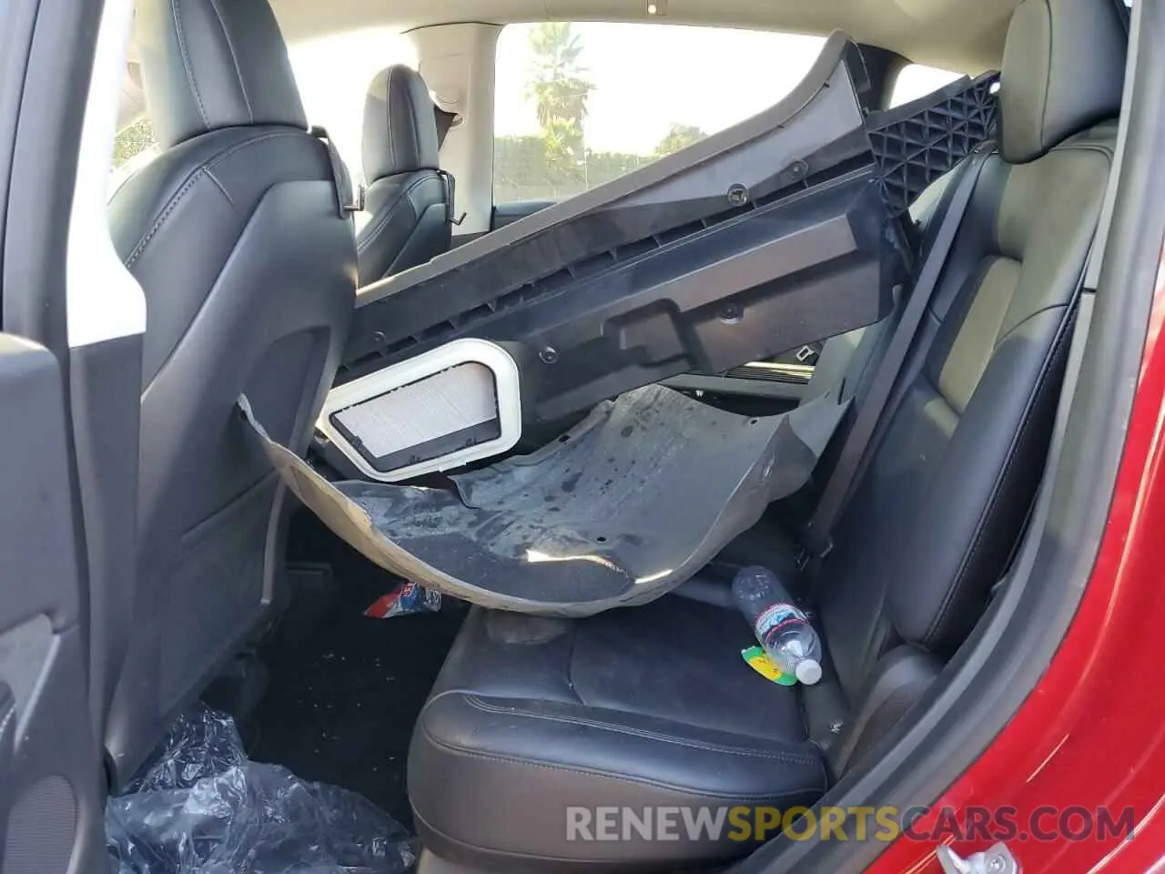 10 Photograph of a damaged car 7SAYGDEE1NF356222 TESLA MODEL Y 2022