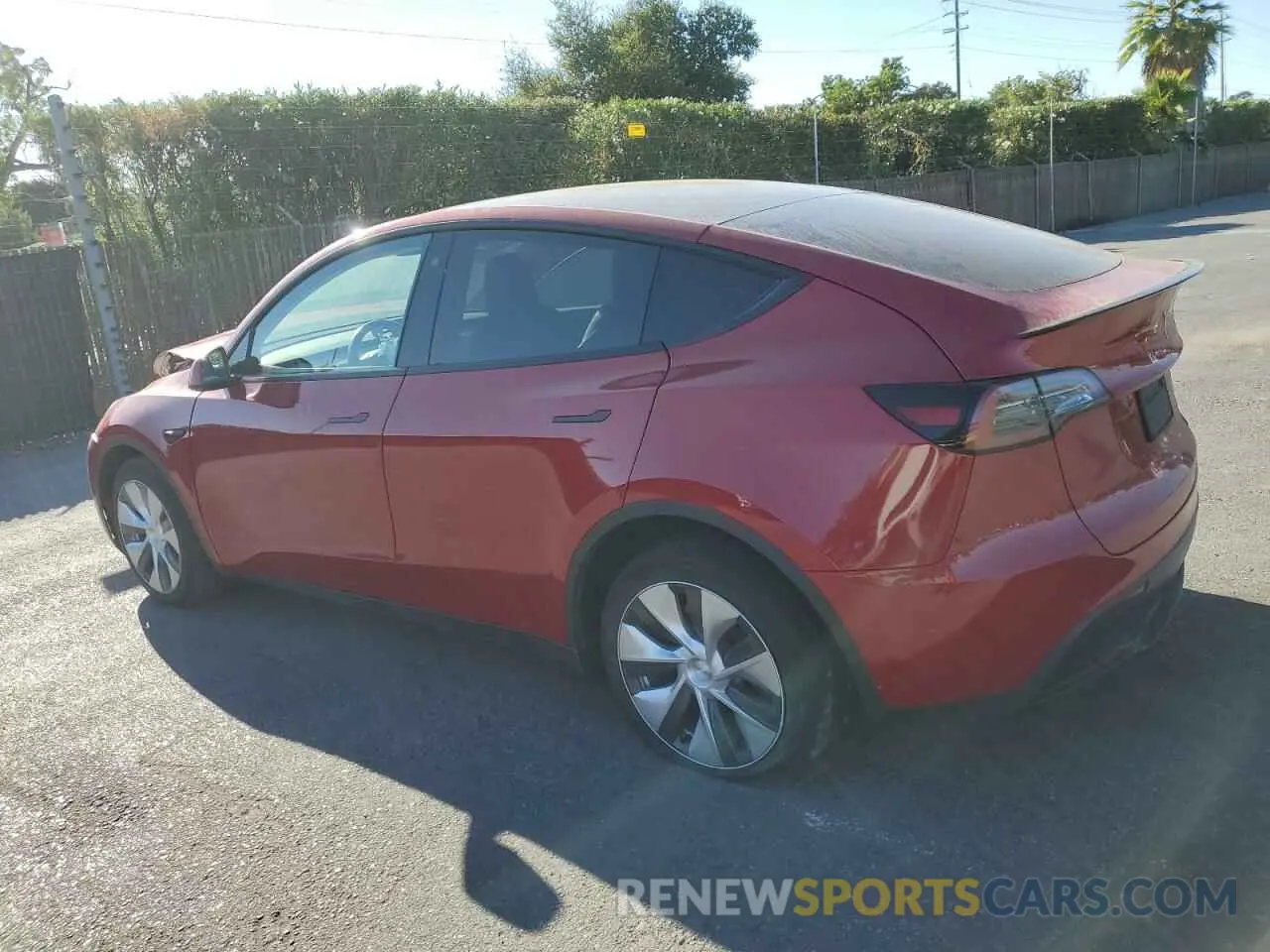 2 Photograph of a damaged car 7SAYGDEE1NF356222 TESLA MODEL Y 2022