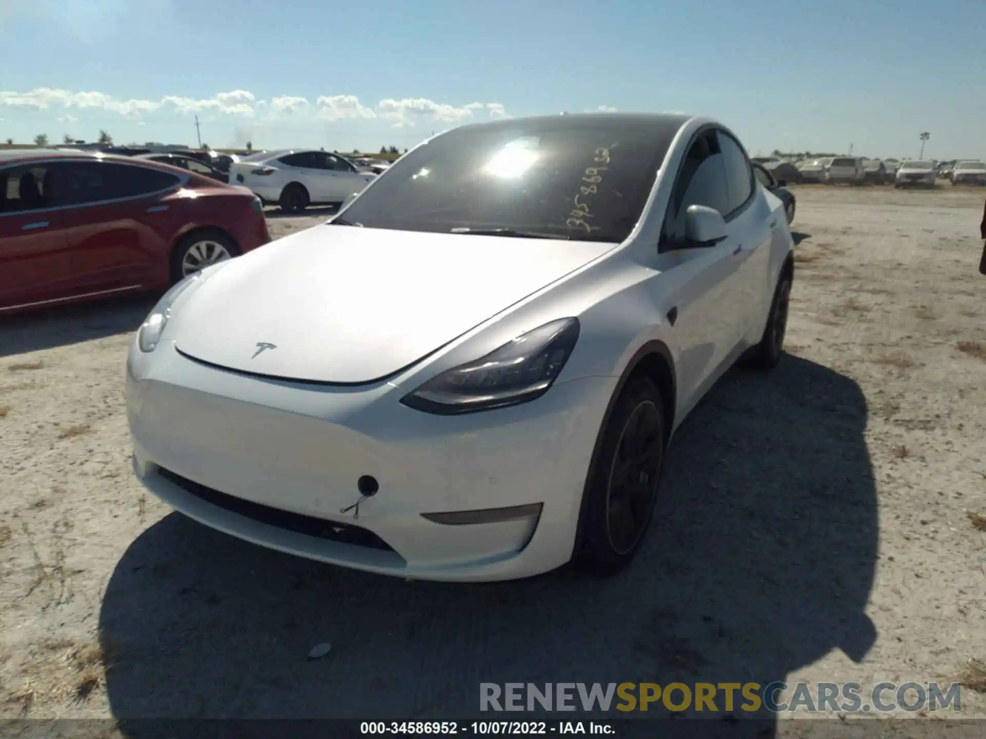 2 Photograph of a damaged car 7SAYGDEE1NF374090 TESLA MODEL Y 2022