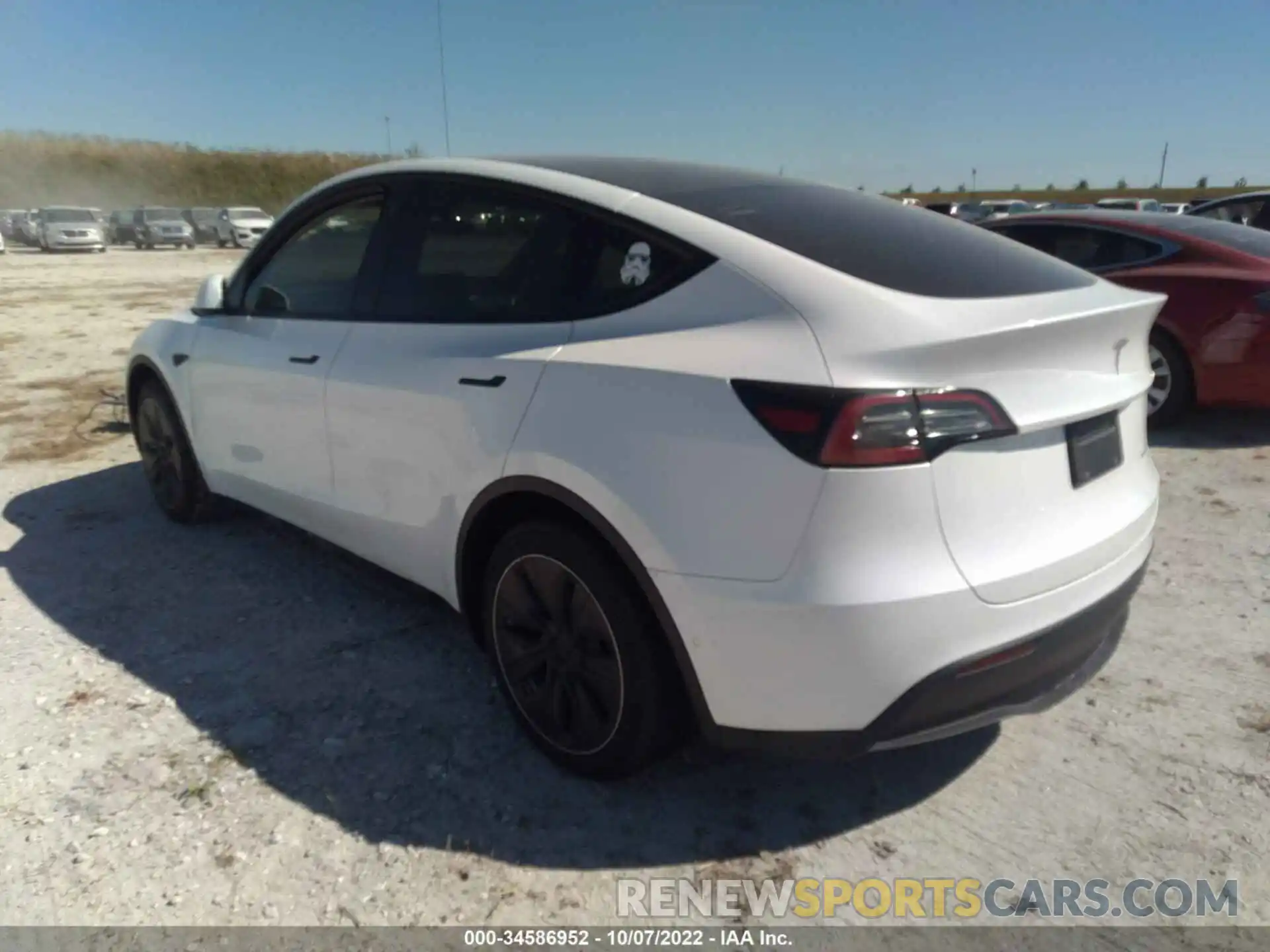 3 Photograph of a damaged car 7SAYGDEE1NF374090 TESLA MODEL Y 2022